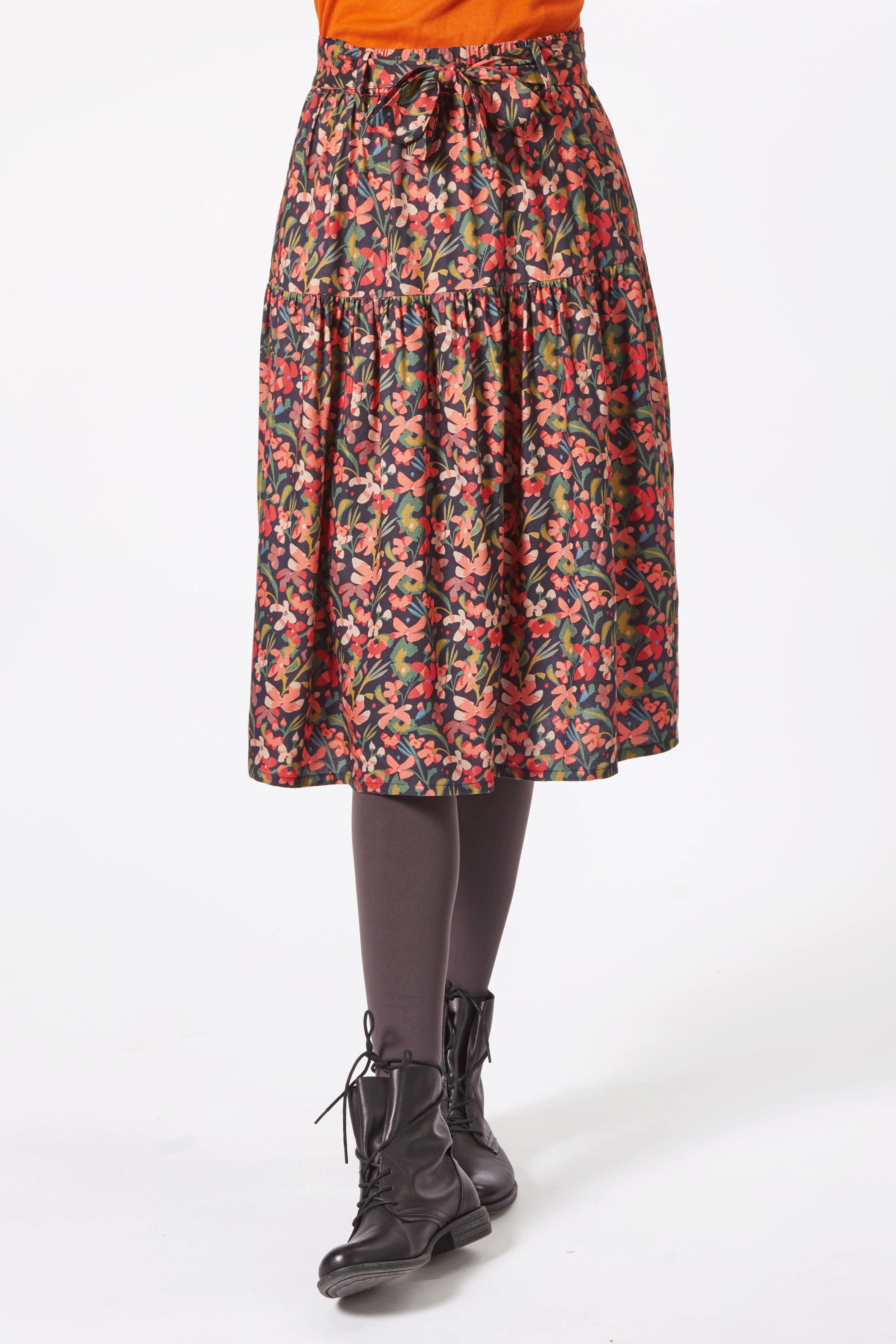 Himalaya Clothing A-Linien-Rock Damen Midirock knielang mit Blumenprint aus hochwertiger Viskose Weicher Rock Damen mit höchstem Tragekomfort