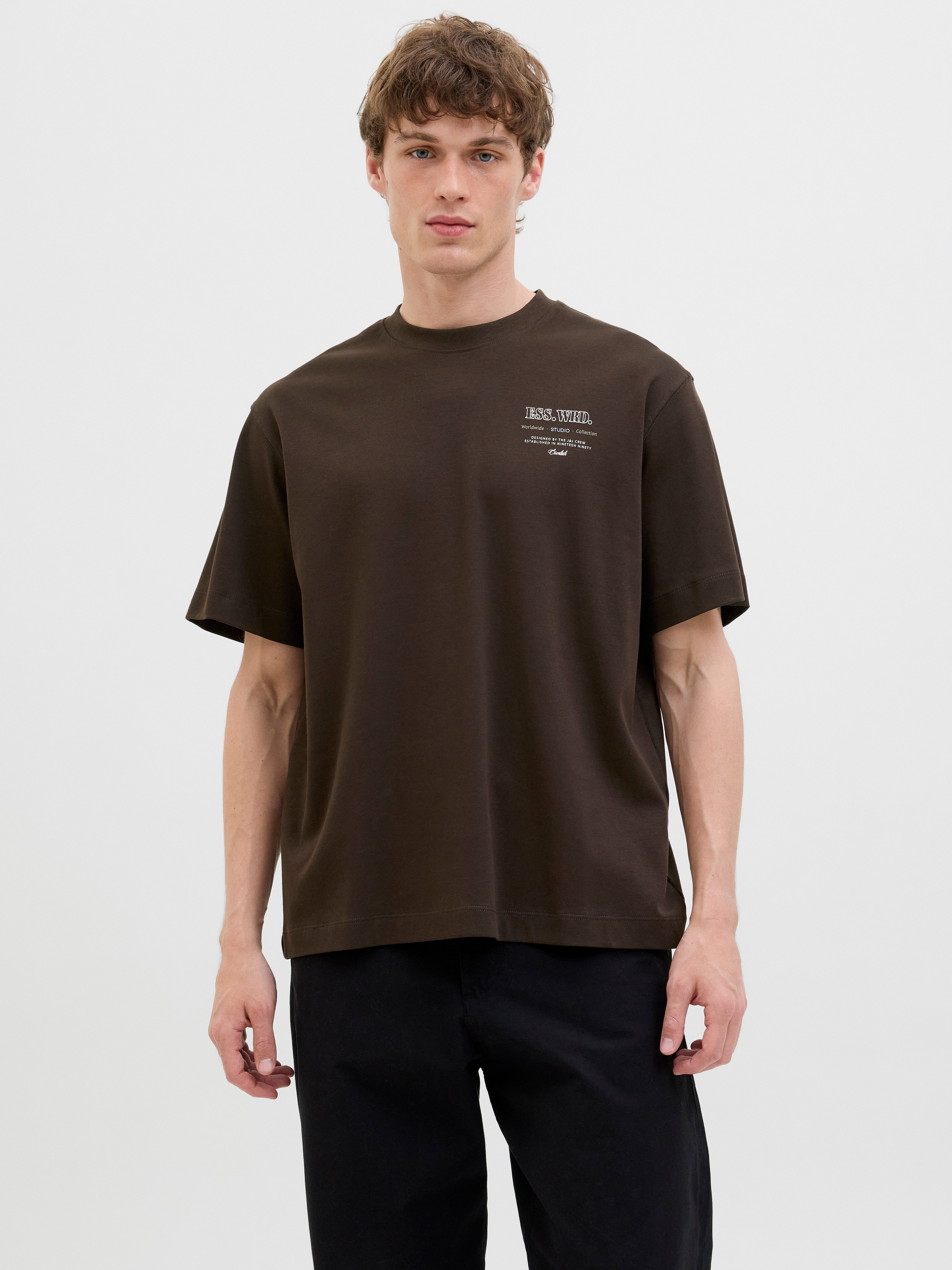Jack & Jones Rundhalsshirt JJEURBAN EDGE STUDIO TEE SS O-NECK NOOS mit Front und Back Print