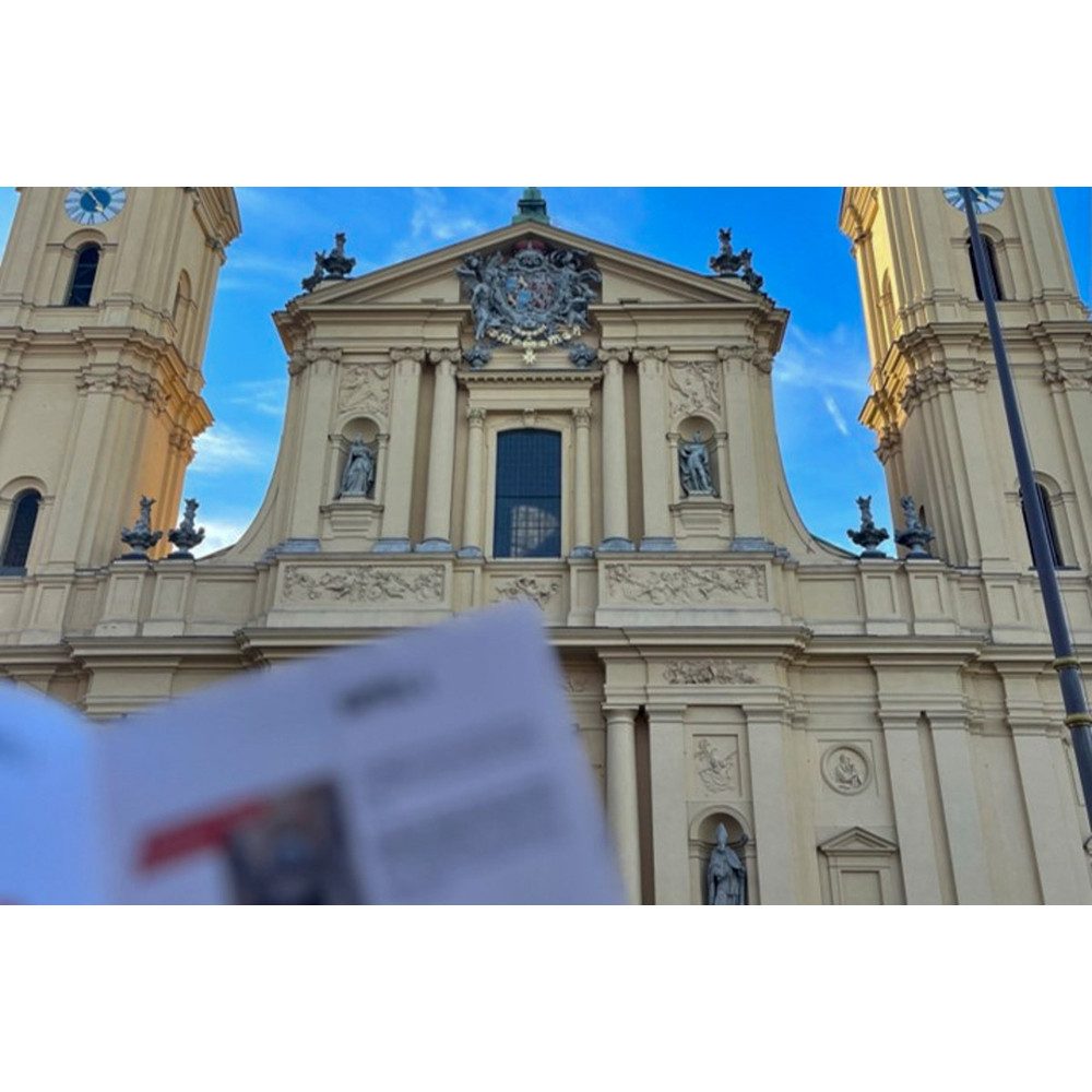 Jochen Schweizer Erlebnisgutschein Selbstgeführte Sightseeing-Tour München (True Crime), True-Crime-Sightseeing-Tour durch München