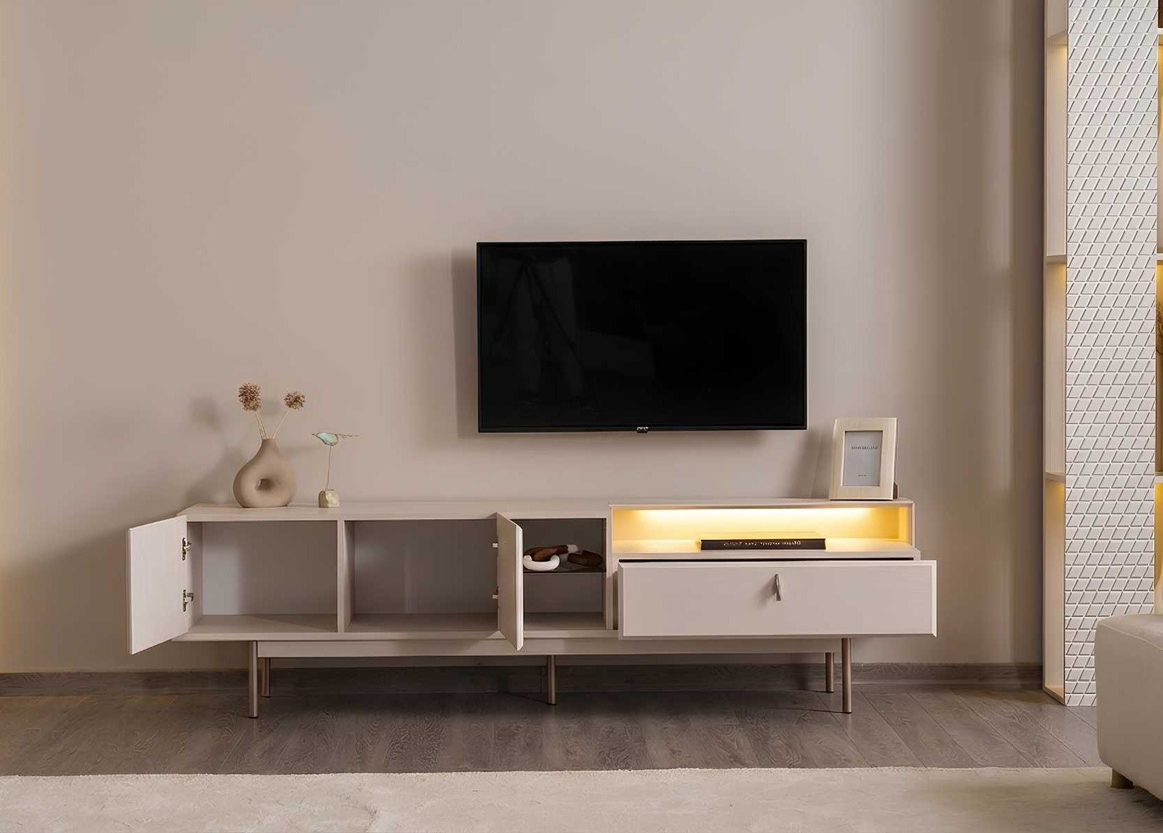 Xlmoebel Lowboard Beiger Lowboard im modernen, minimalistischen Stil (1 St., Lowboard 209 x 45 x 57 cm), Hergestellt in Europa