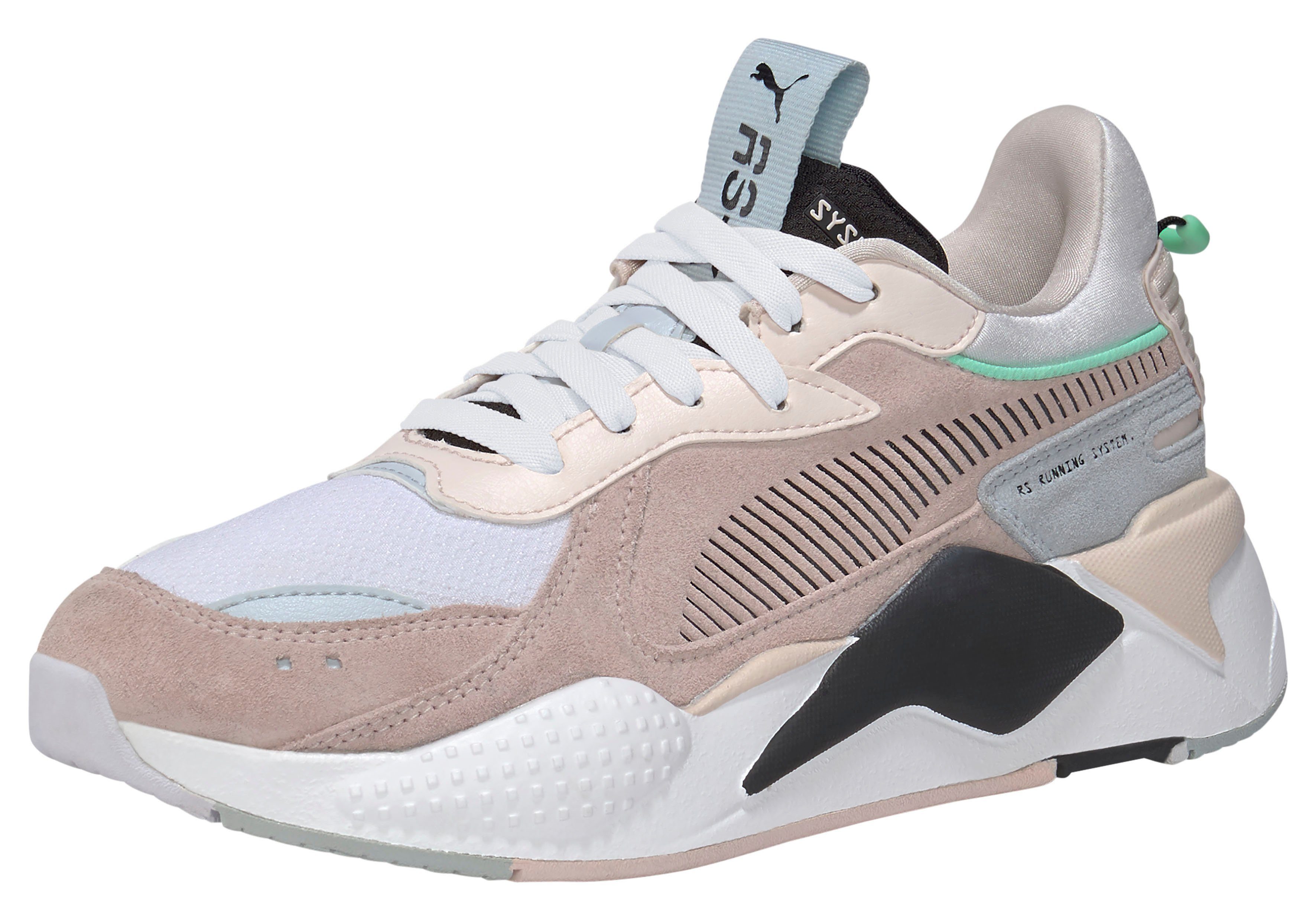 on cloud womens shoes black friday