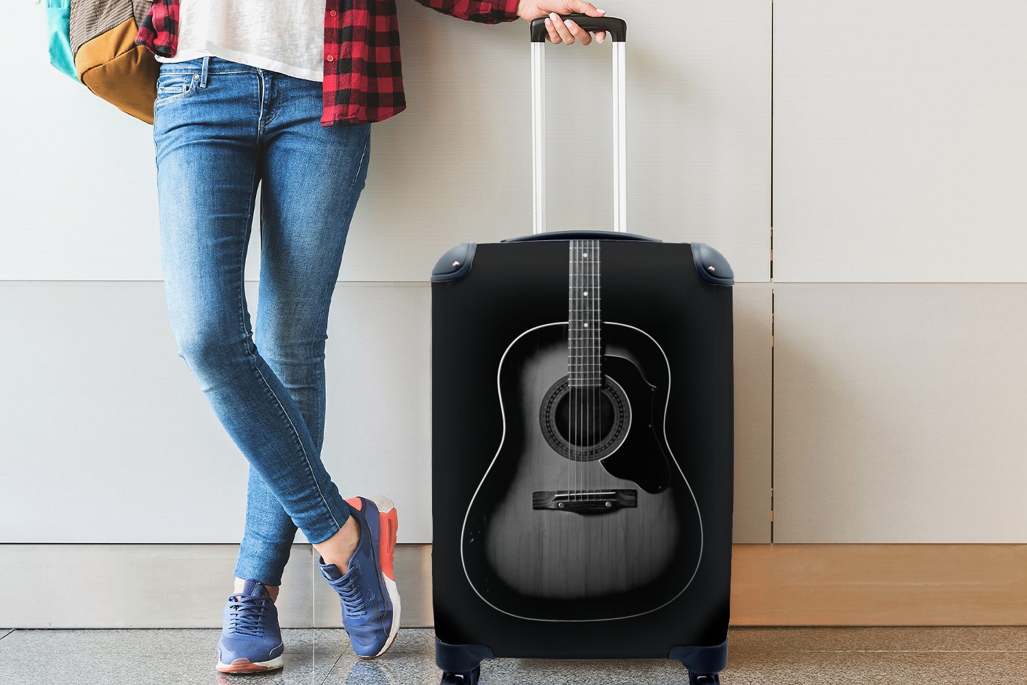 MuchoWow Handgepäckkoffer Akustische Gitarre auf Rollen, Hintergrund schwarz Trolley, Reisekoffer und einem einfachen Handgepäck weiß, mit für Ferien, Reisetasche rollen, 4 