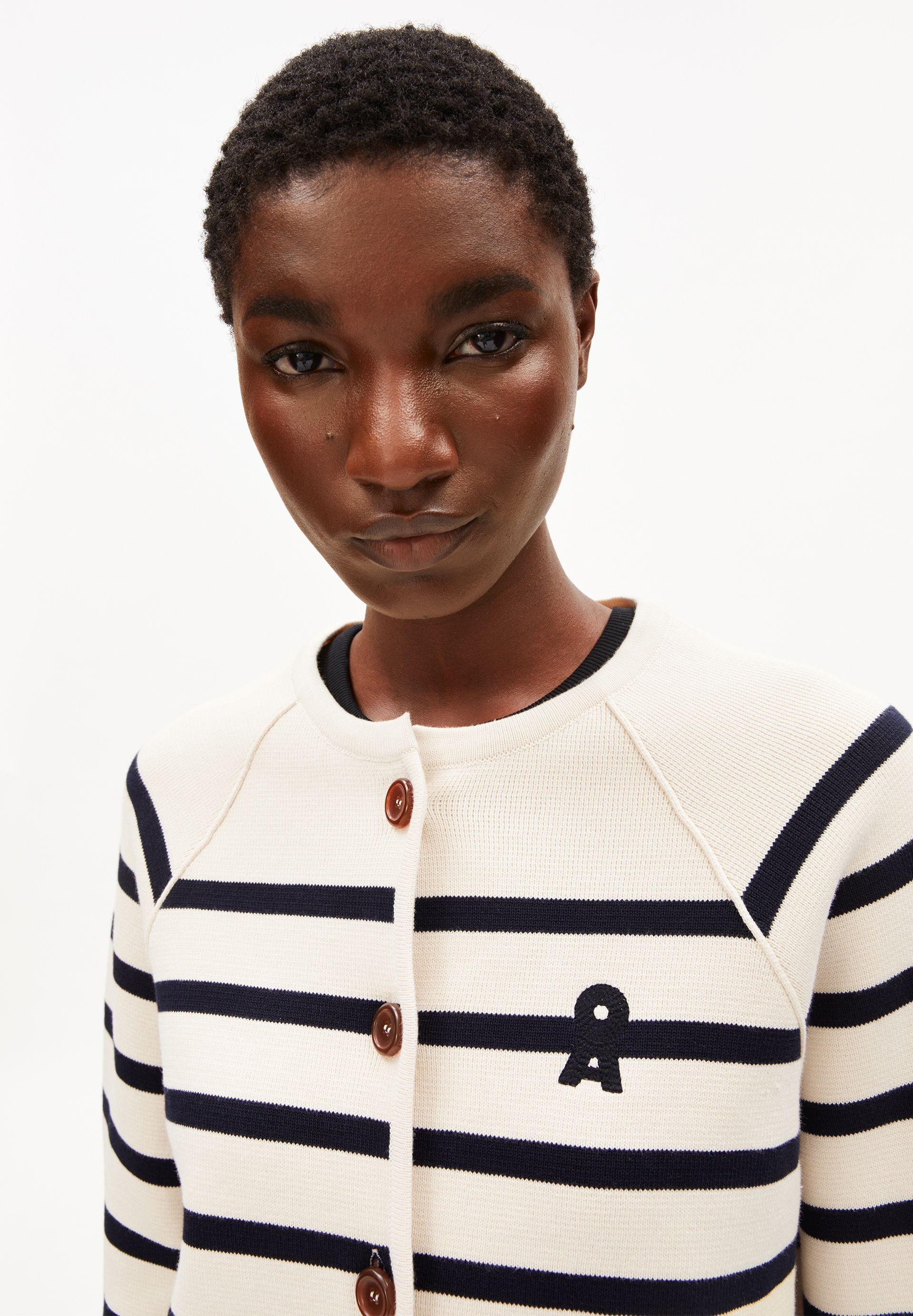 Armedangels Cardigan PLACED STRIPE Cardigan aus Bio-Baumwolle (Loose Fit)