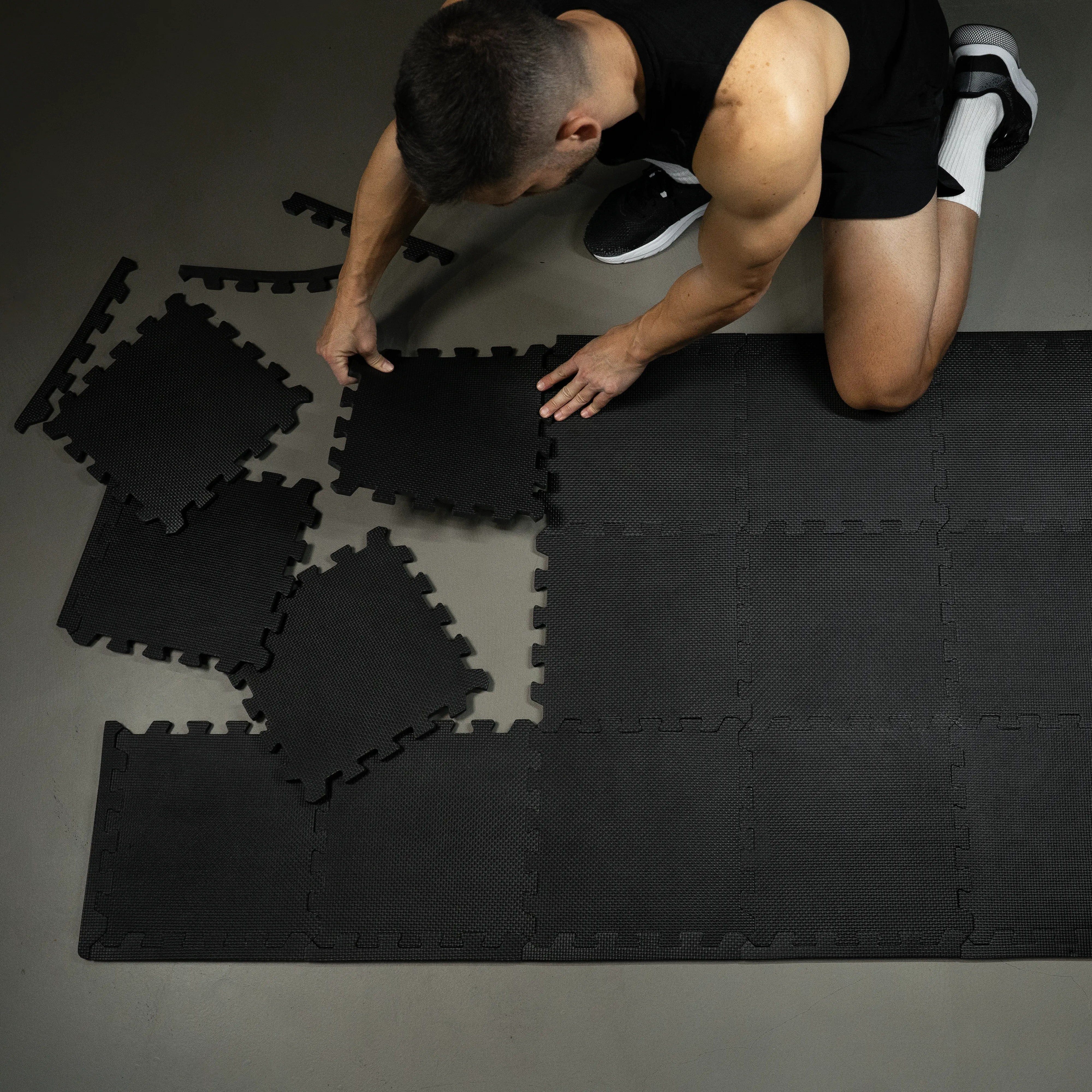 GORILLA SPORTS Bodenschutzmatte Bodenschutzmatten Set 30x30cm - 18 Matten inkl. Endstücke, 18-St.