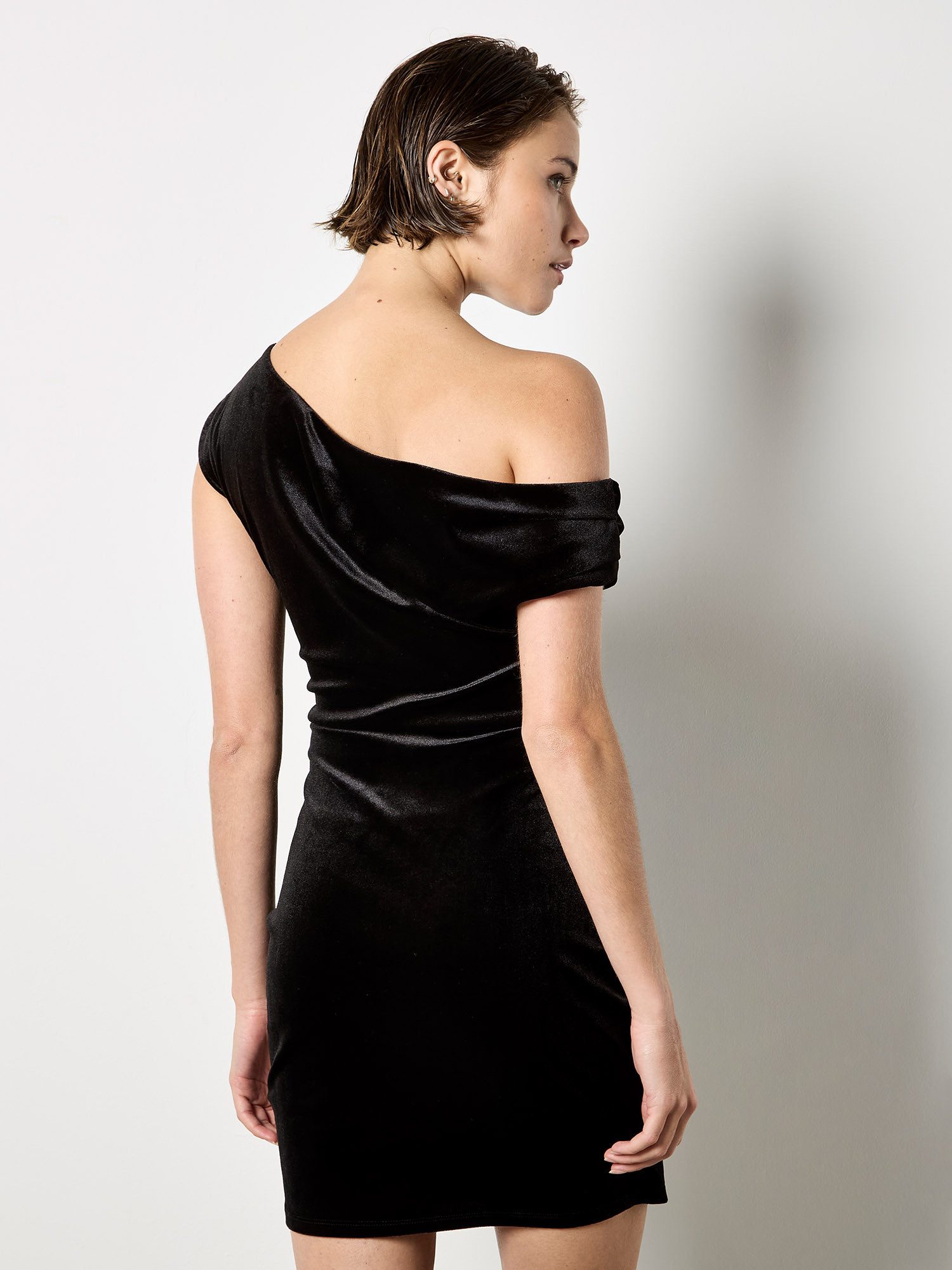 Apricot Partykleid Samtkleid mit Bardot-Ausschnitt