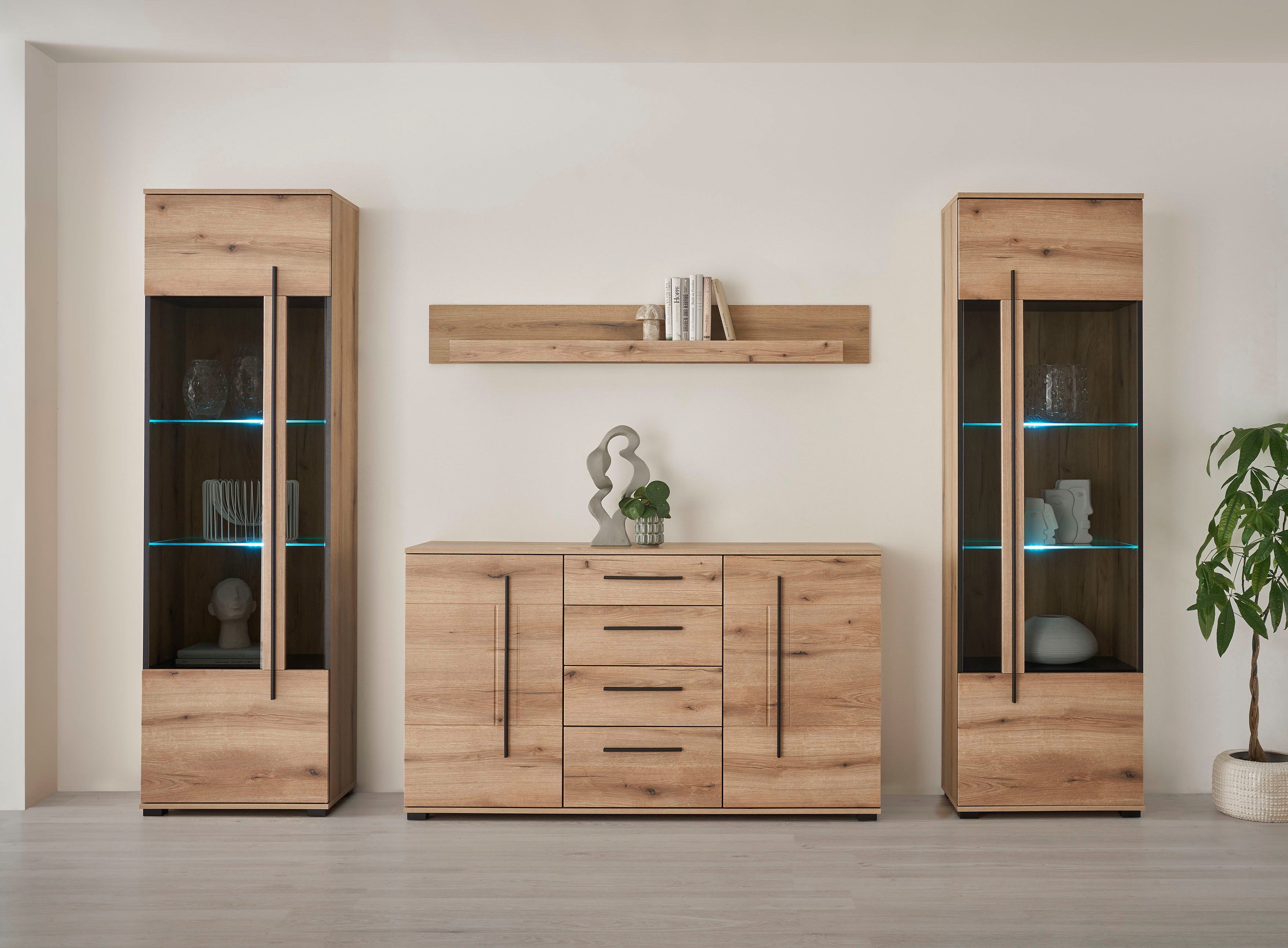 Home affaire Wohnwand Cantara, moderne Anbauwand, Wohnzimmer-Set, in Eiche Evoke oder Weiß, (Set), enthält zwei Vitrinen, ein Sideboard und ein Wandboard
