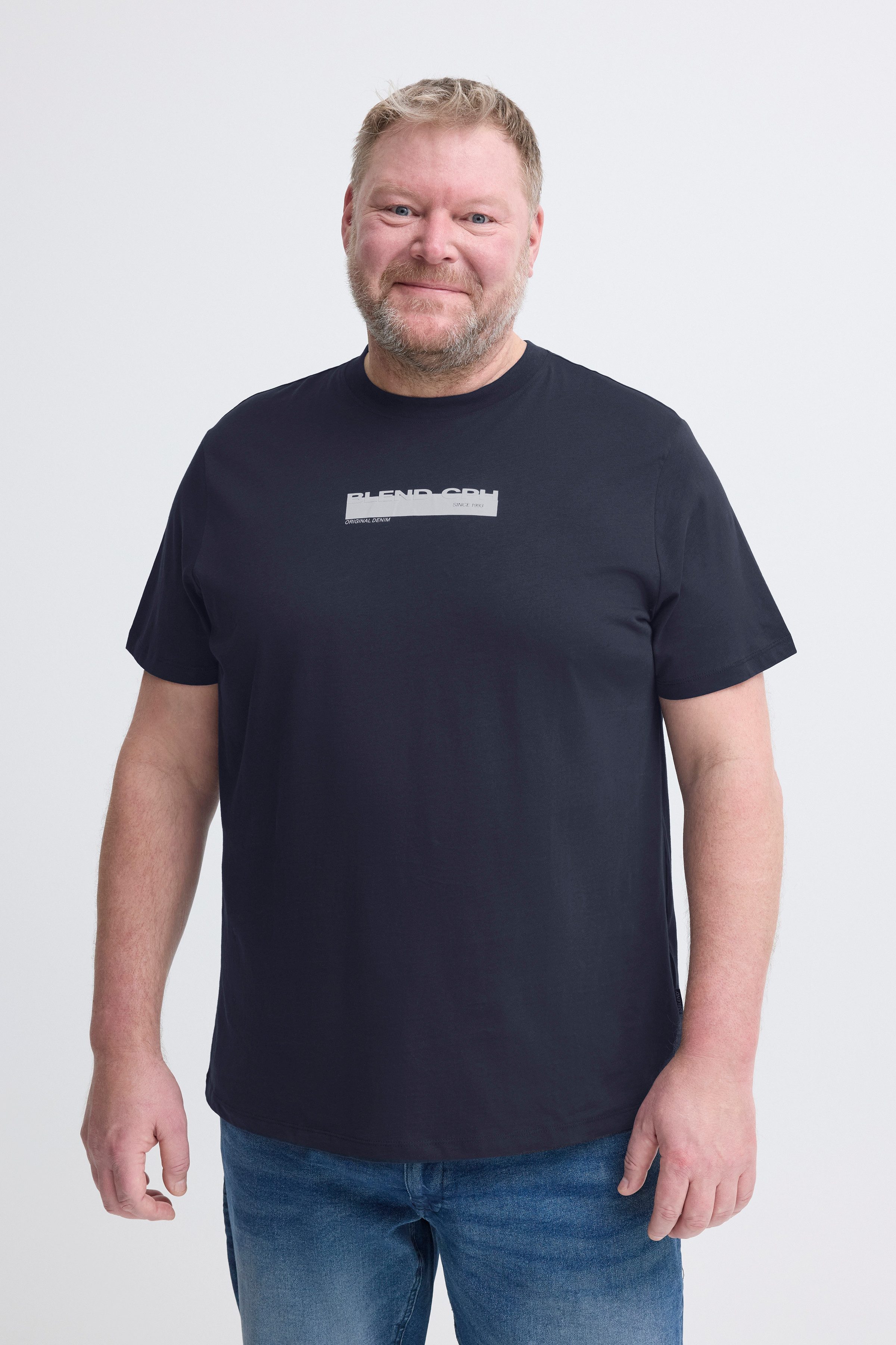 Blend T-Shirt BHKEMUEL BB LOGO S/S TEE in großen Größen