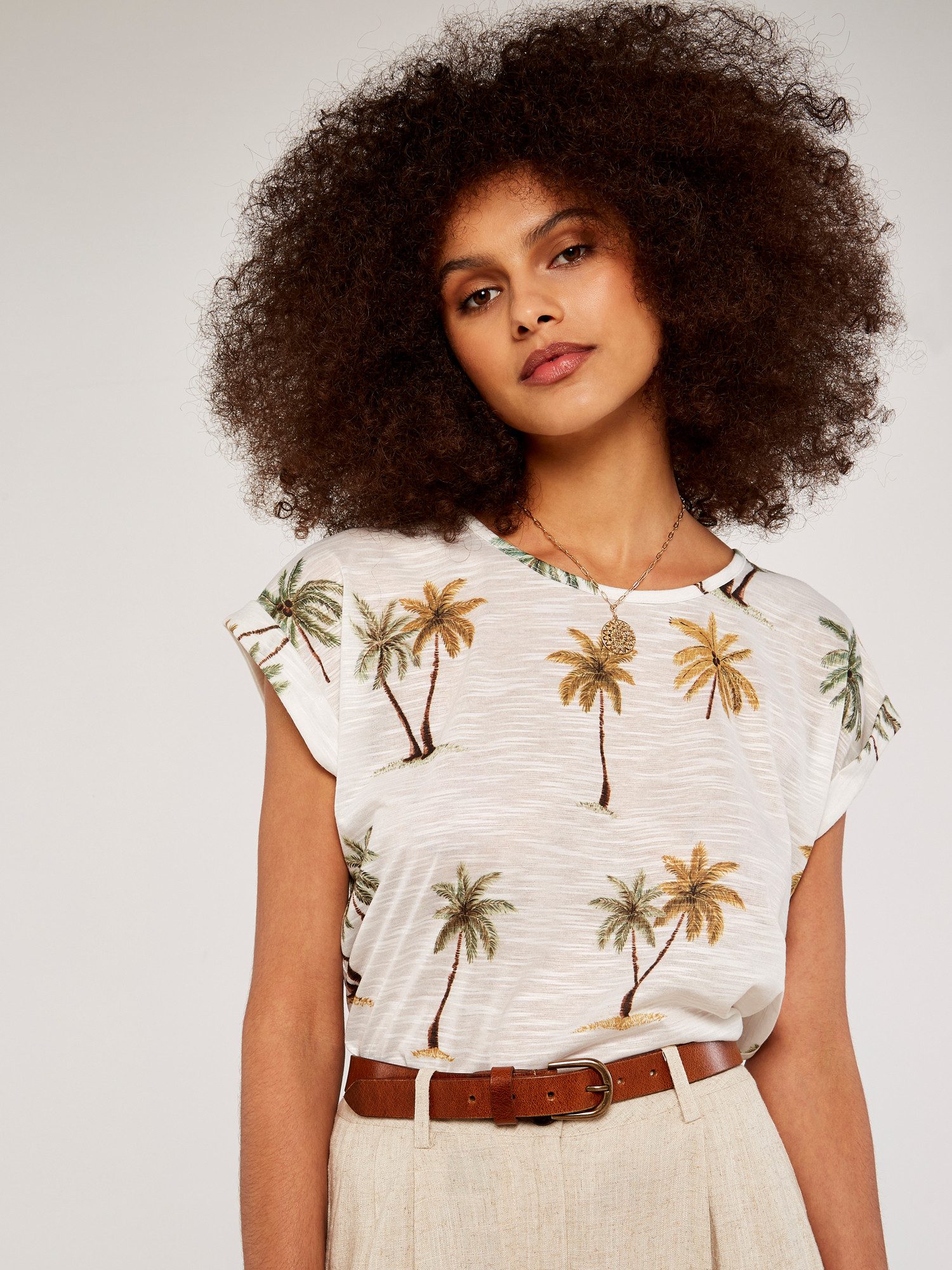 Apricot T-Shirt Palm Scene Slub Tee, (1-tlg) mit Palmenmuster günstig online kaufen