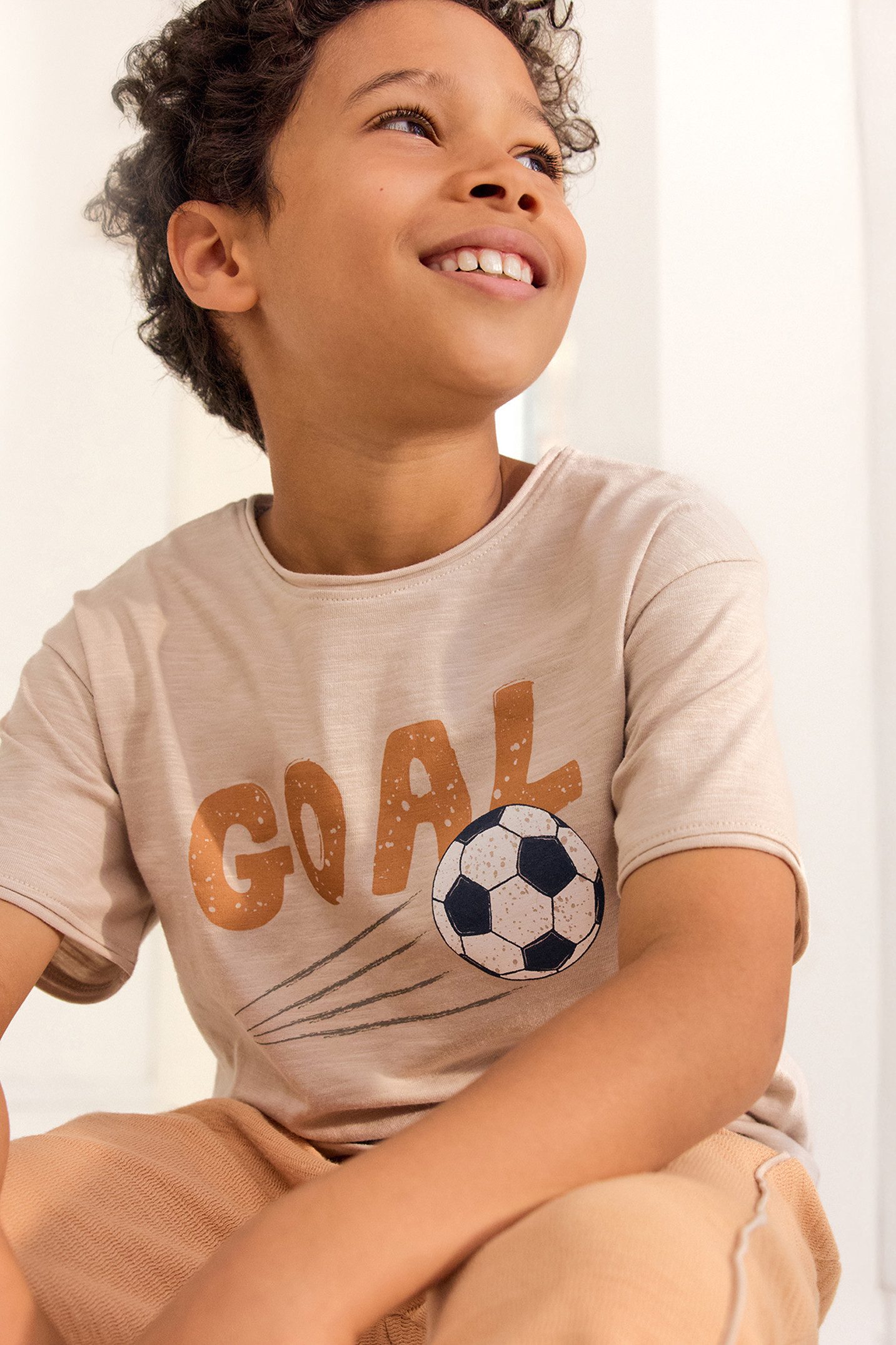 People Wear Organic Kurzarmshirt mit Motiv "Fußball" GOTS zertifiziert