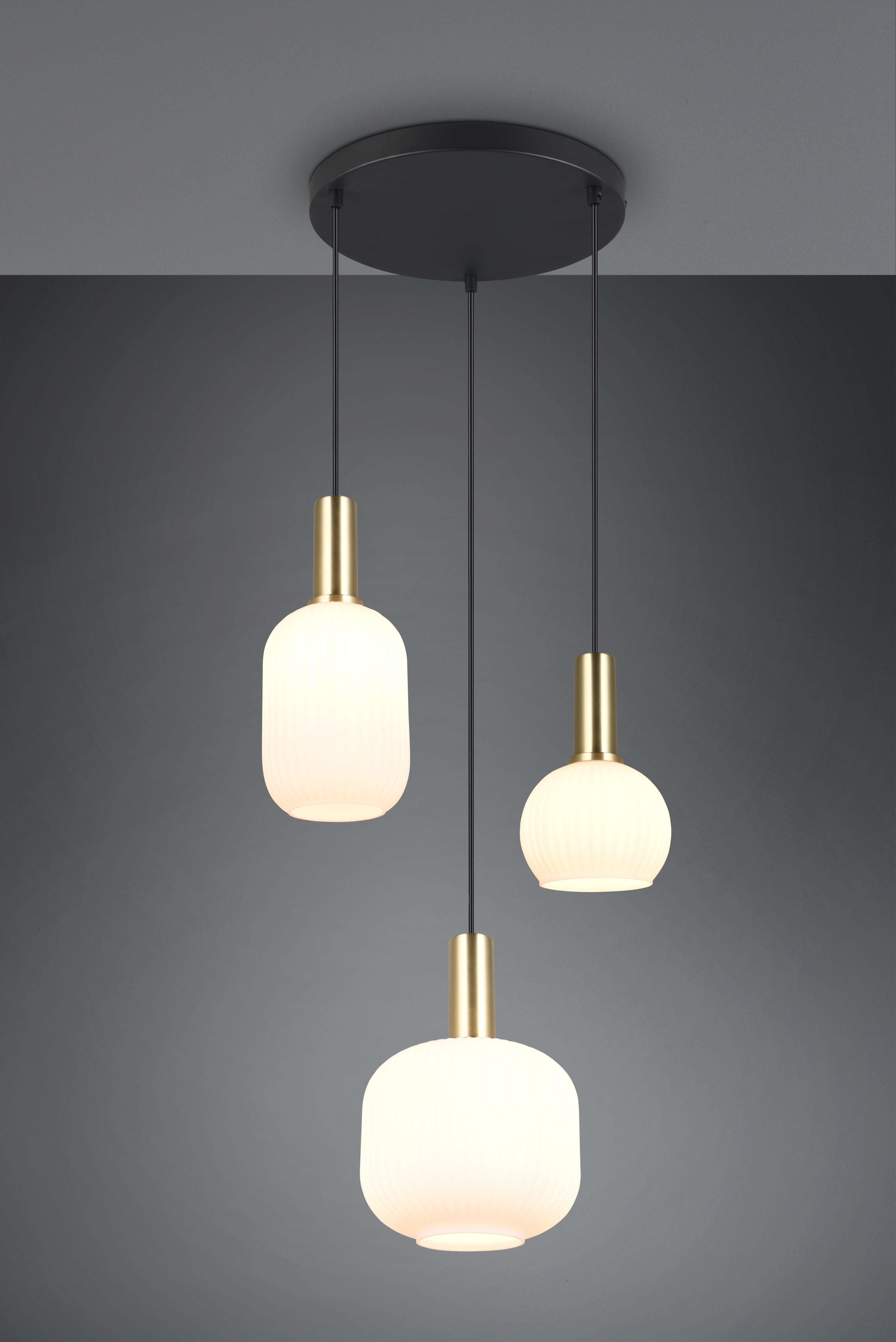 TRIO Leuchten Pendelleuchte DIVA, E27 Hängelampe 3-flammig mit Glasschirm, exkl 3xE27 max 10W, Leuchtmittel wechselbar, warmweiß - kaltweiß, höhenverstellbar bis max 150cm Hängeleuchte Ø 30 cm Wohnzimmer Küche
