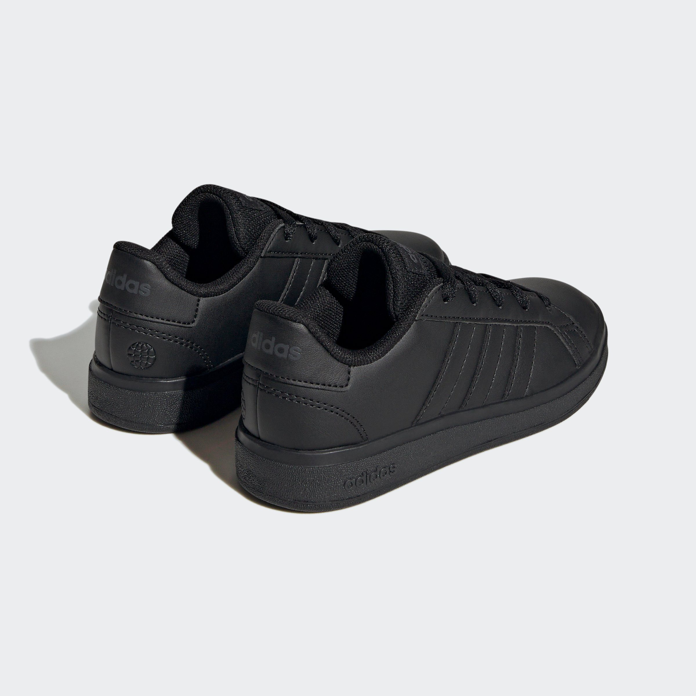 GRAND TENNIS CBLACK/CBLACK/GRESIX LACE-UP adidas den auf adidas COURT Sneaker Sportswear LIFESTYLE Spuren Superstar des Design