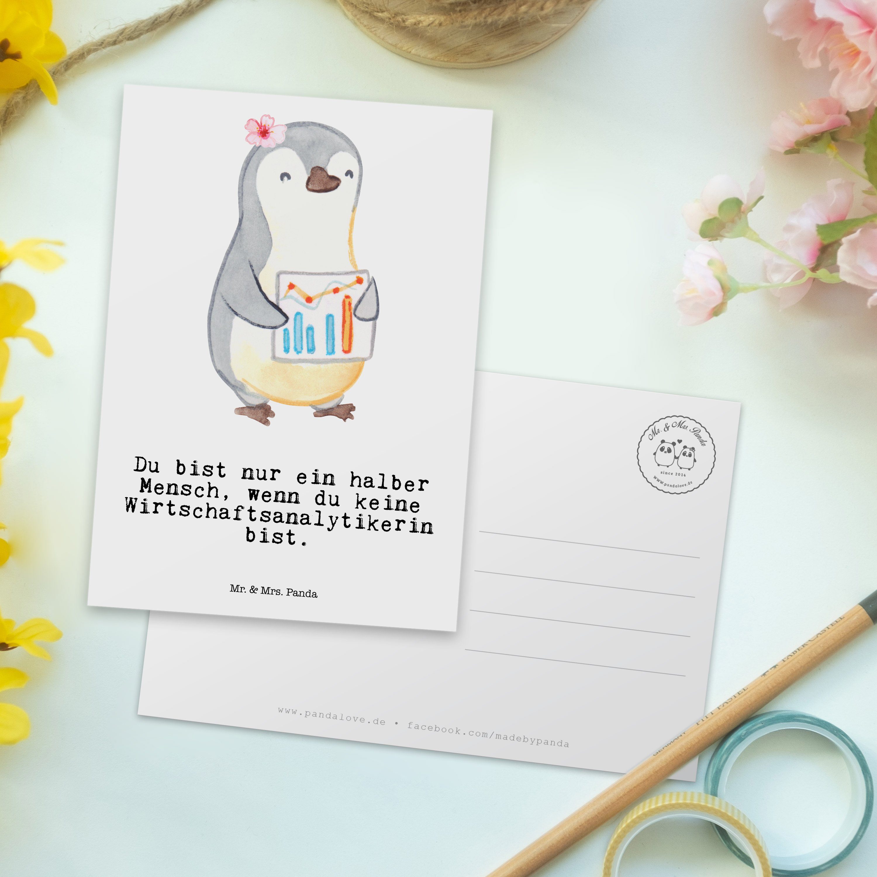 Mrs. Postkarte - Mr. Weiß Einladungskarte & - mit Geschenk, Herz Panda Wirtschaftsanalytikerin