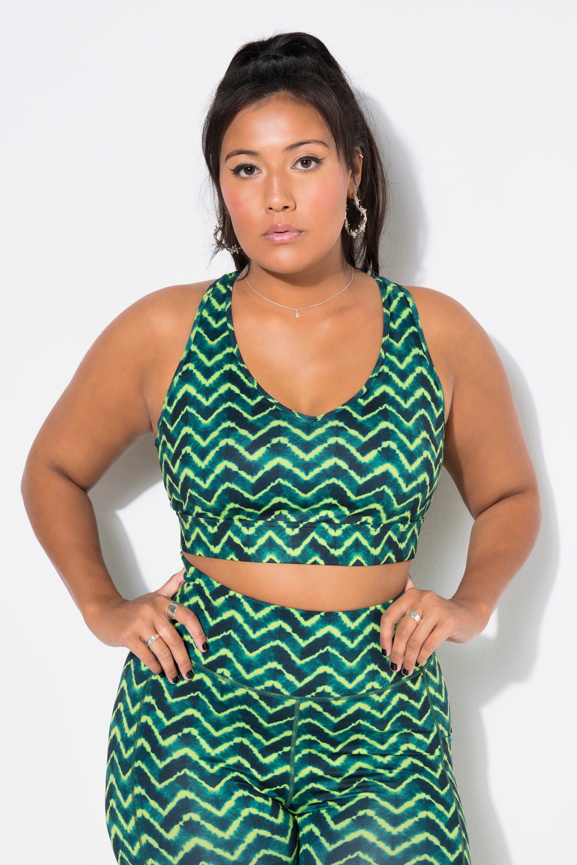 Studio Untold Sport-BH Sportbustier Softcups Alloverdruck günstig online kaufen