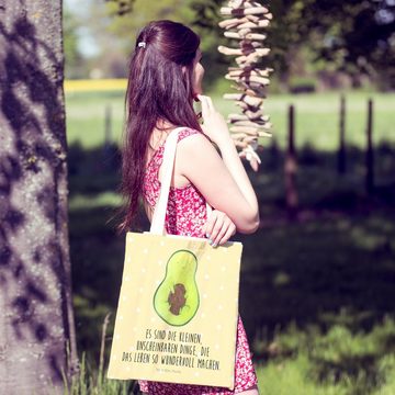 Mr. & Mrs. Panda Tragetasche Avocado Kern - Gelb Pastell - Geschenk, Gesund, Spruch Leben, Vegan, (1-tlg), Einzigartig Bedruckt