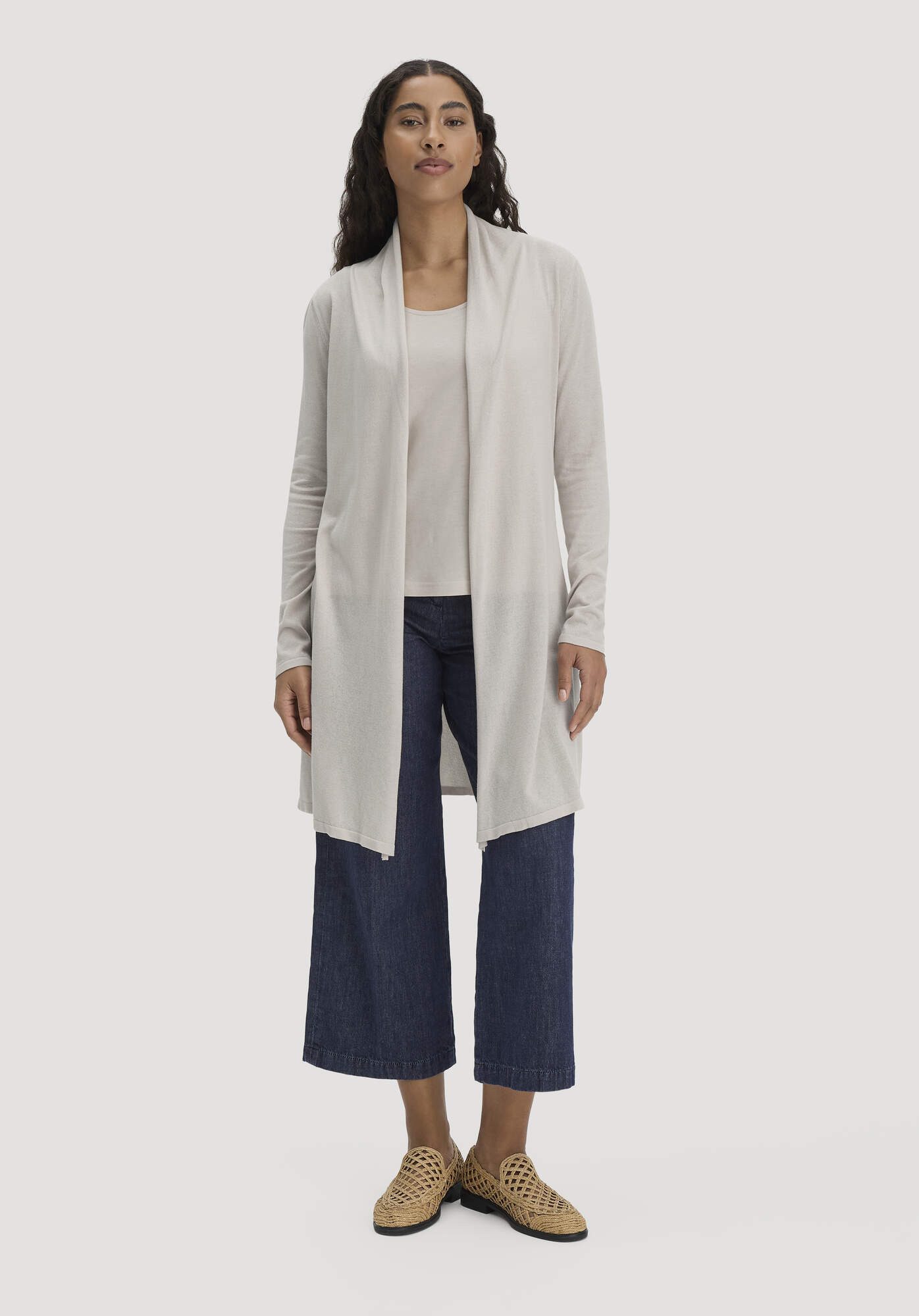 Hessnatur Strickjacke aus TENCEL™ Lyocell und Bio-Baumwolle (1-tlg)