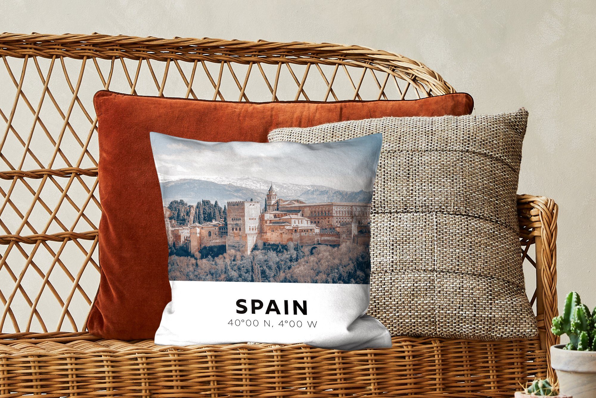 Deko, Sofakissen Zierkissen Wohzimmer, Berge, Schlafzimmer, - Dekokissen - Bauwerke für Spanien MuchoWow Füllung mit