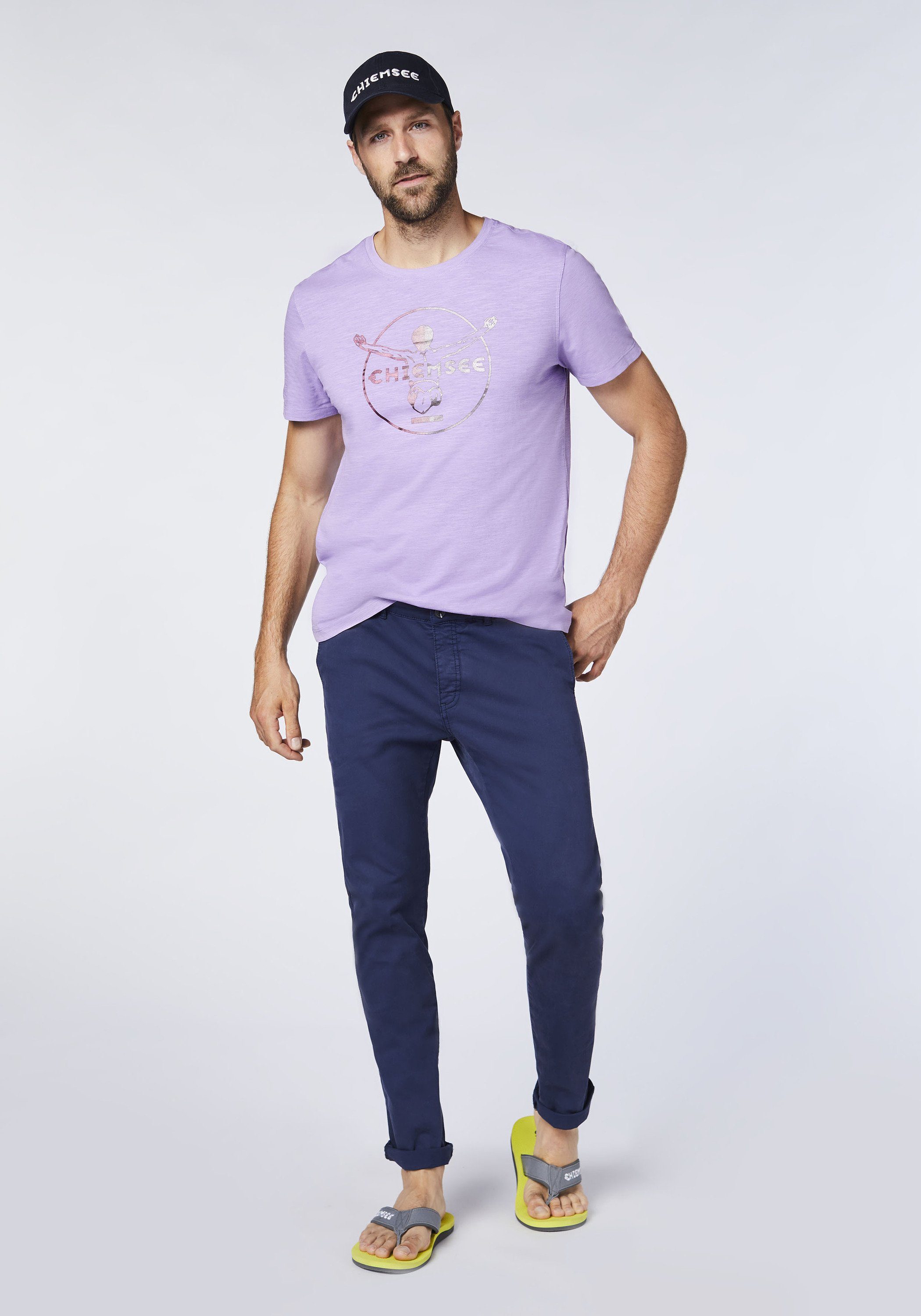 Label-Symbol mit Print-Shirt 1 gedrucktem Violet T-Shirt Chalk Chiemsee