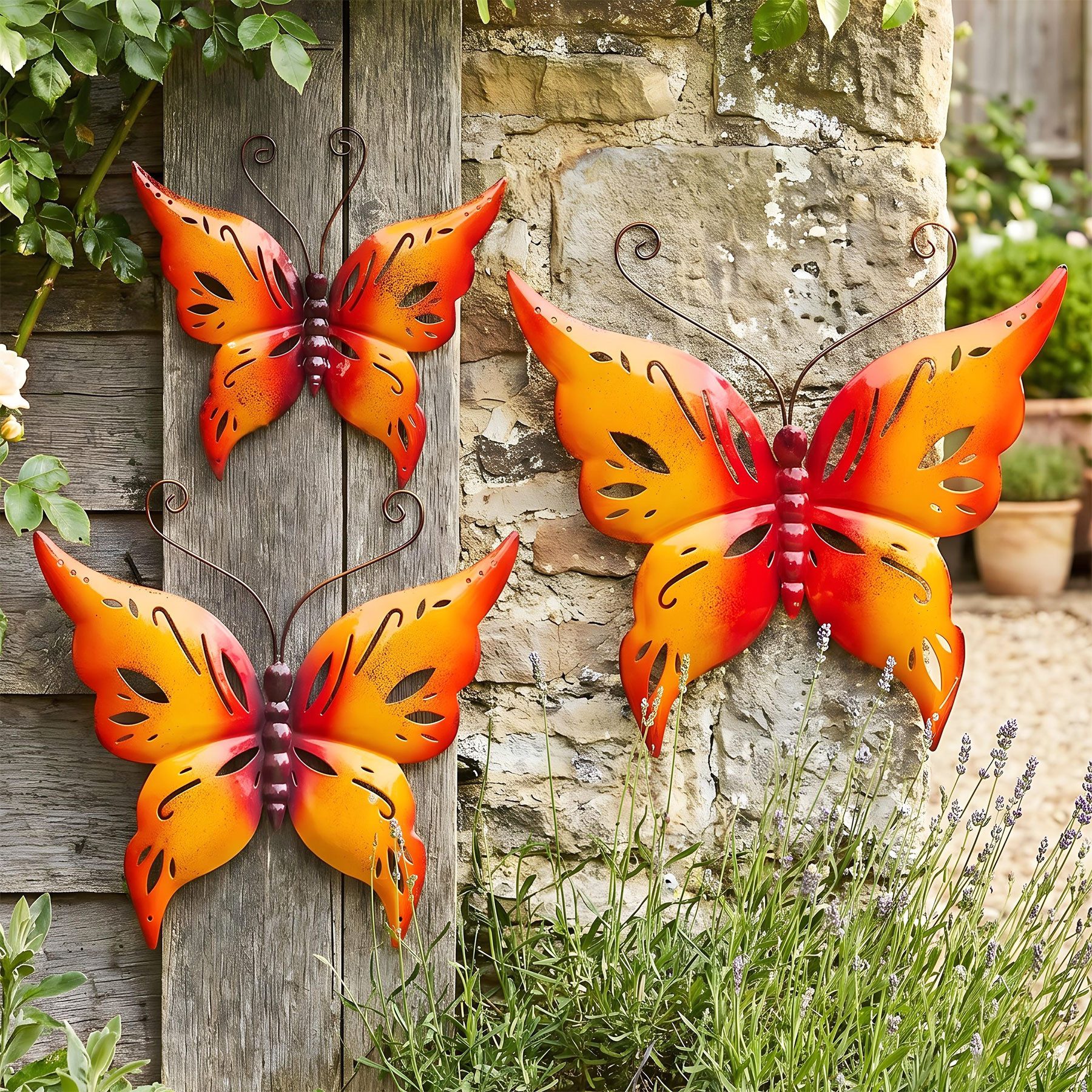 Levandeo® Wanddekoobjekt 3er Set Schmetterling Metall Wanddeko Rot Orange B20-33cm Gartendeko W (3 St), witterungsbeständig, Outdoor & Indoor geeignet