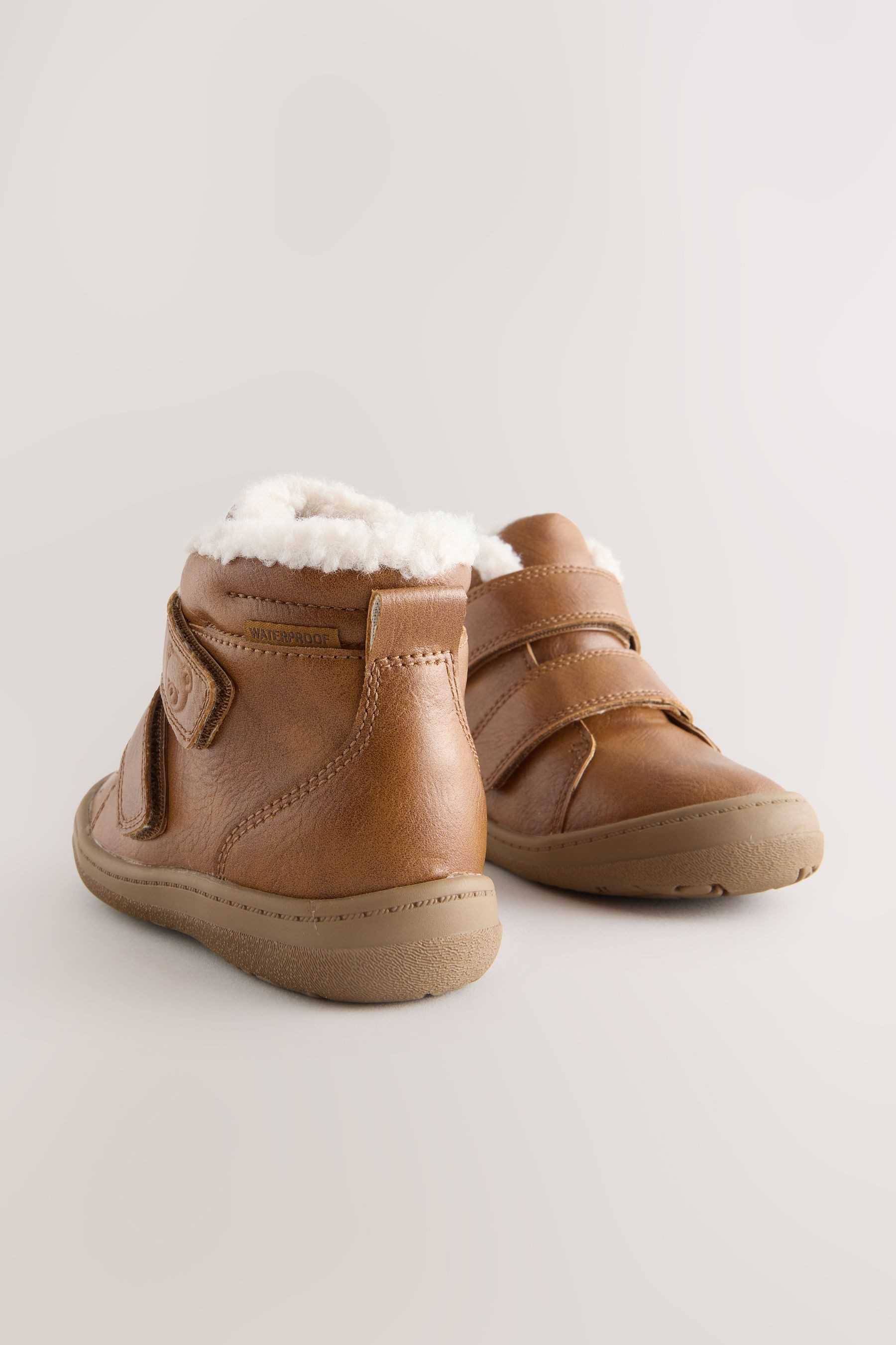 Next Wasserdichte Stiefel mit Klettverschluss Stiefel (1-tlg)