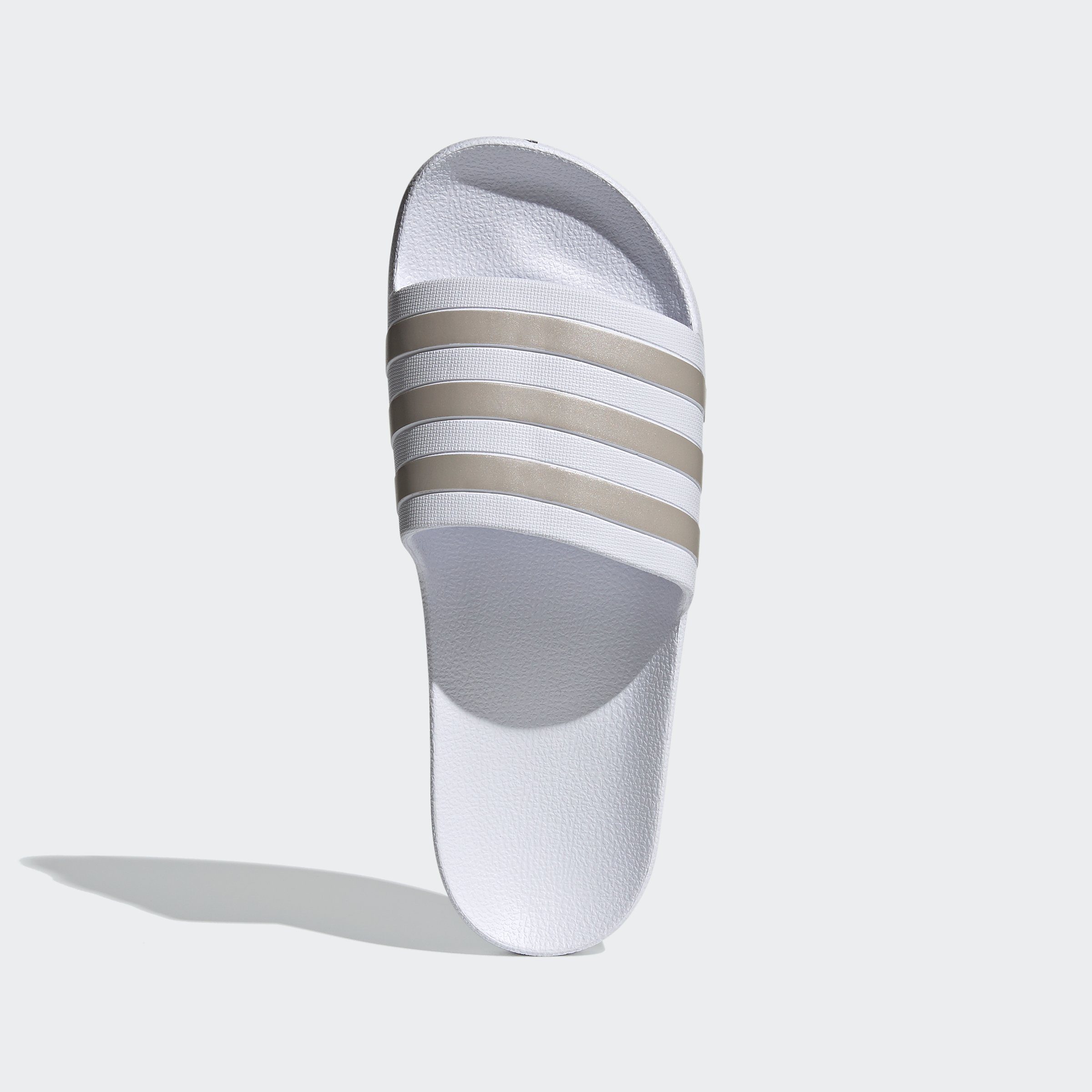 Badesandale Ftwwht adidas / Sportswear Plamet / Ftwwht ADILETTE AQUA