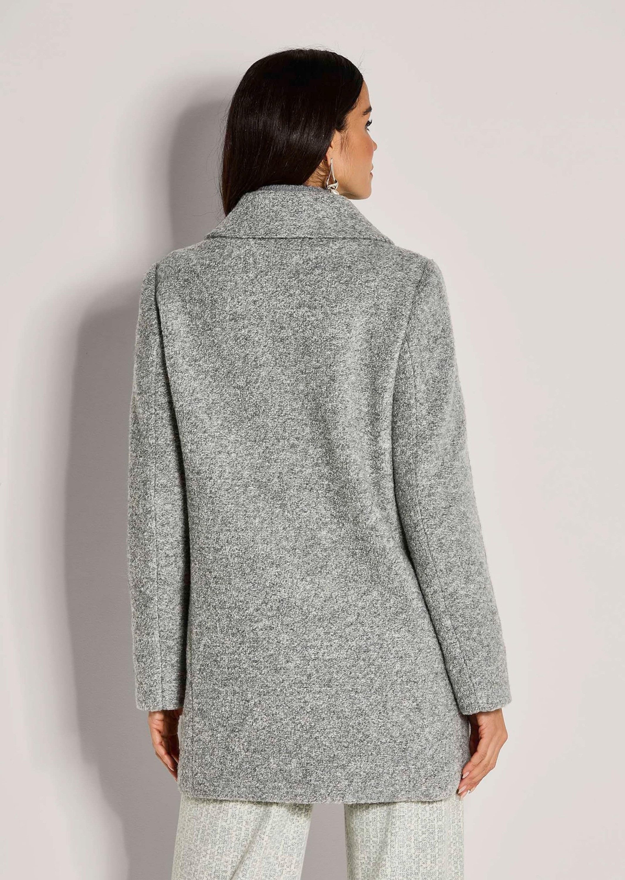 MADELEINE Kurzmantel Eleganter Kurzmantel mit Klappkragen Herbstjacke in Melange-Optik mit großzügigem Kragen, leicht gefüttert