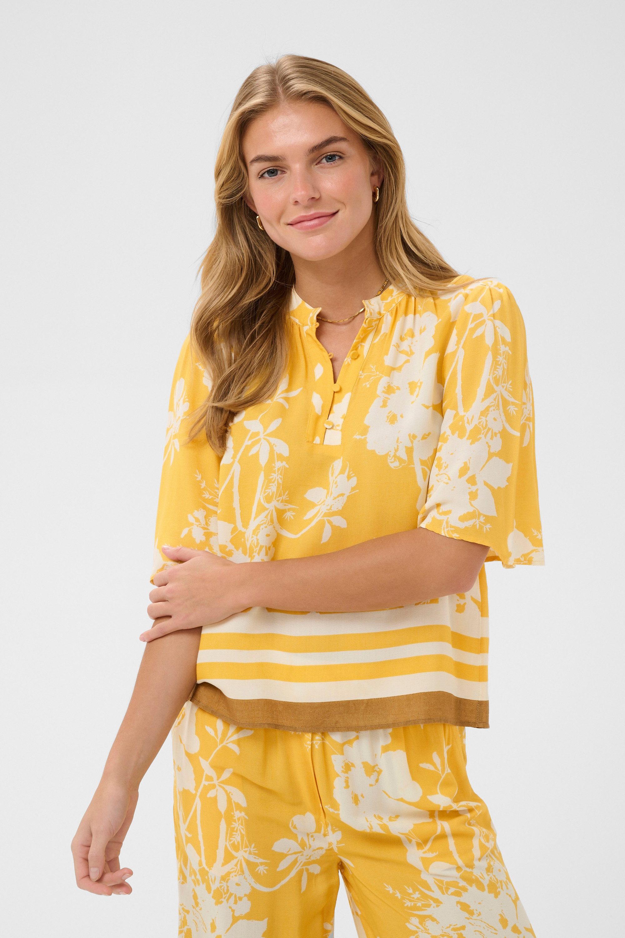 Saint Tropez Kurzarmbluse Kurzarm-Bluse RashedaSZ