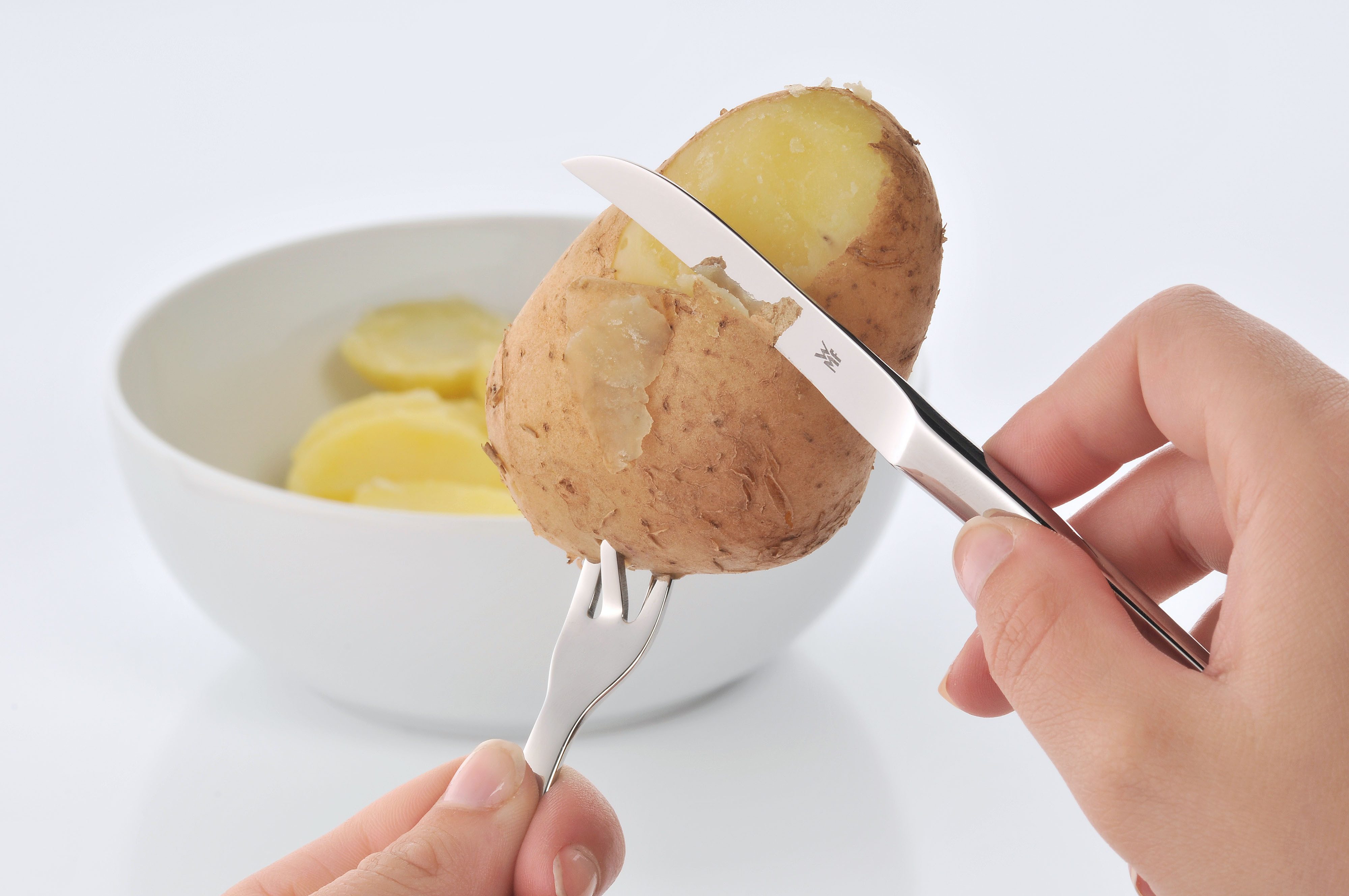 WMF Pellkartoffelgabel Nuova, Pellkartoffelgabel, Pellkartoffelmesser, Cromargan Edelstahl rostfrei
