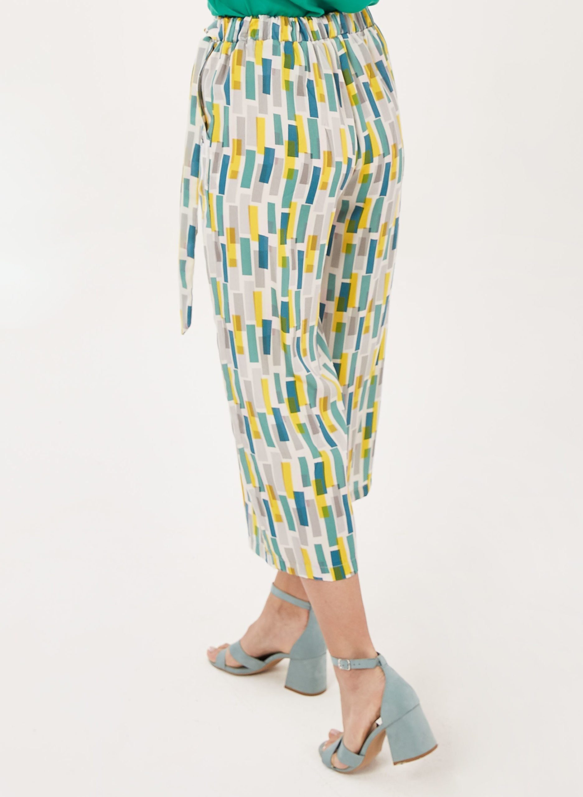 ORGANICATION 7/8-Hose 7/8-Hose aus Tencel™ mit Allover-Print in Graphic Print