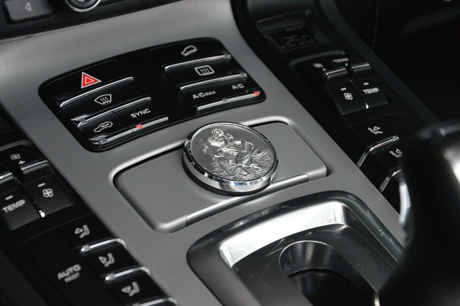 PistolaPeppers Metallschild Heiliger Sankt Christophorus Relief 45 mm Plake günstig online kaufen