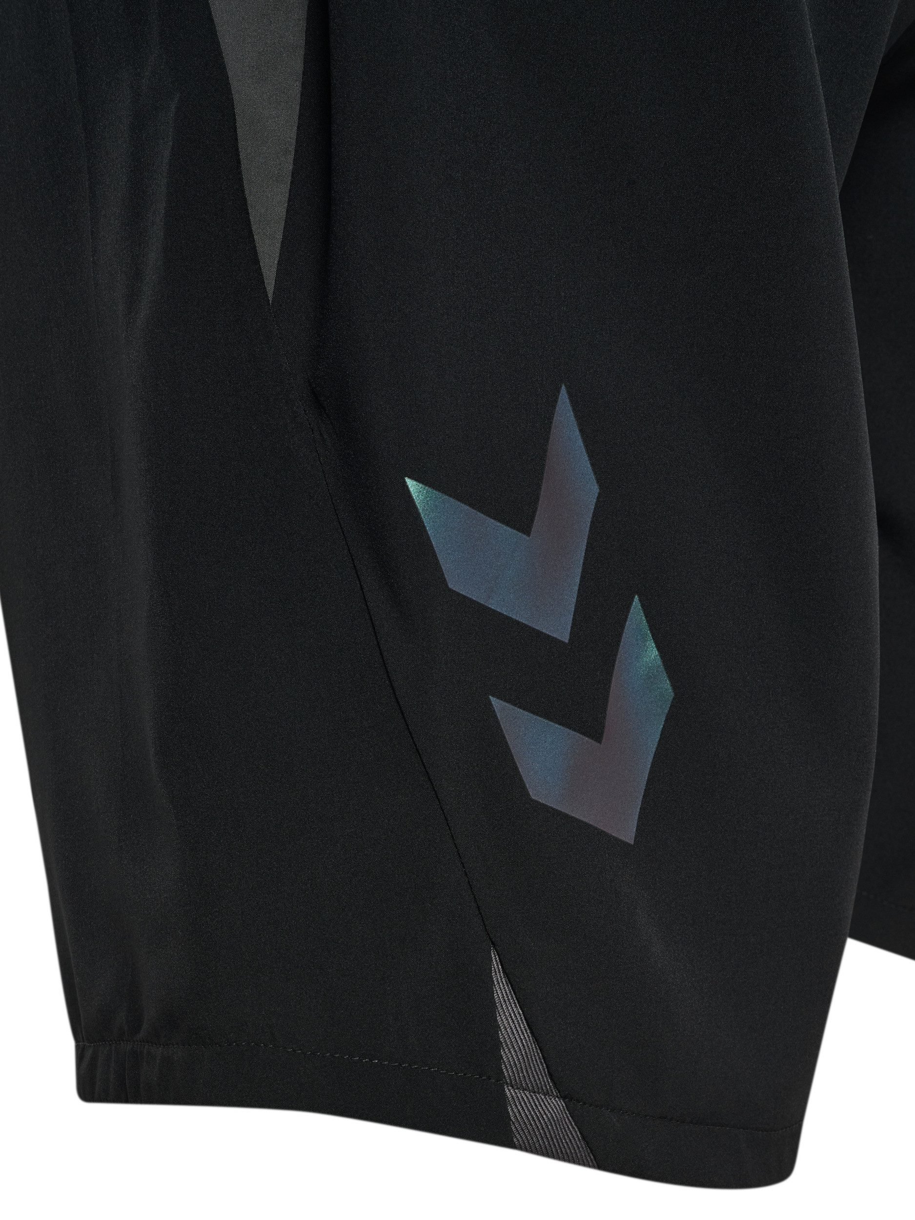 hummel Trainingsshorts HMLBLAZE26 PRO TRAINING SHORTS aus Polyester und Elasthan, für sportliche Aktivitäten