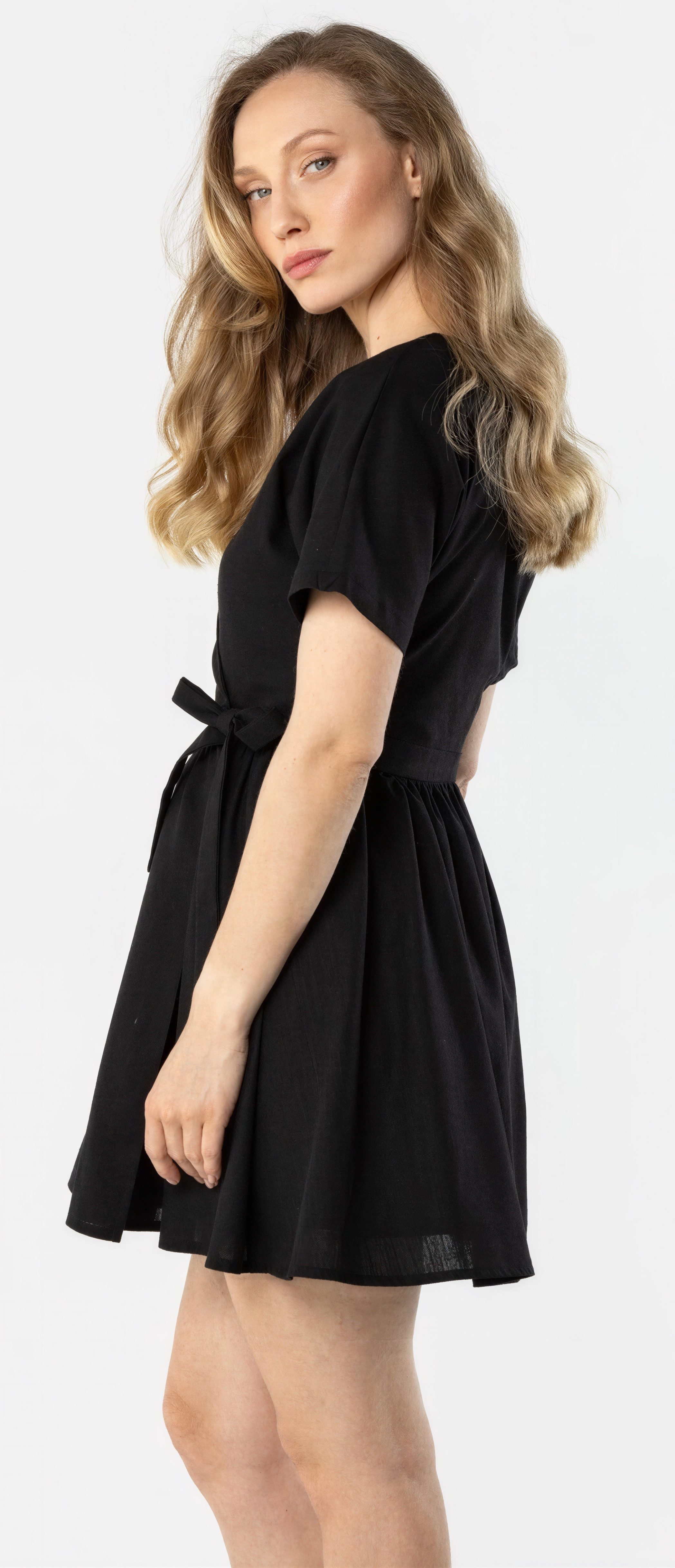 Awama Wickelkleid mit V-Ausschnitt und Bindeband