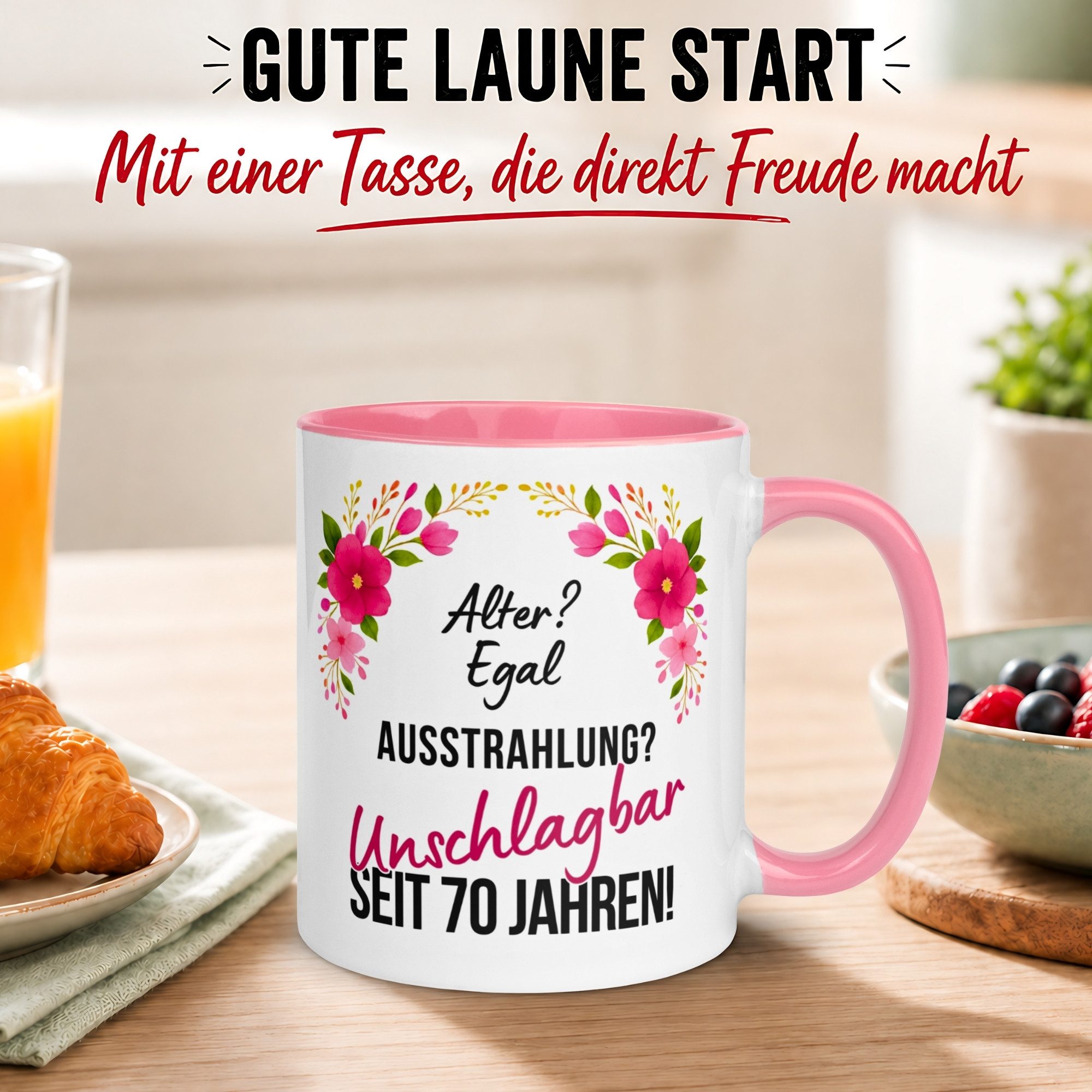 Momentals Tasse Geschenk zum 70. Geburtstag Frau – „Ausstrahlung einfach Unschlagbar“, Gratis Versand · Links-&Rechtshänder · Spülmaschinenfest