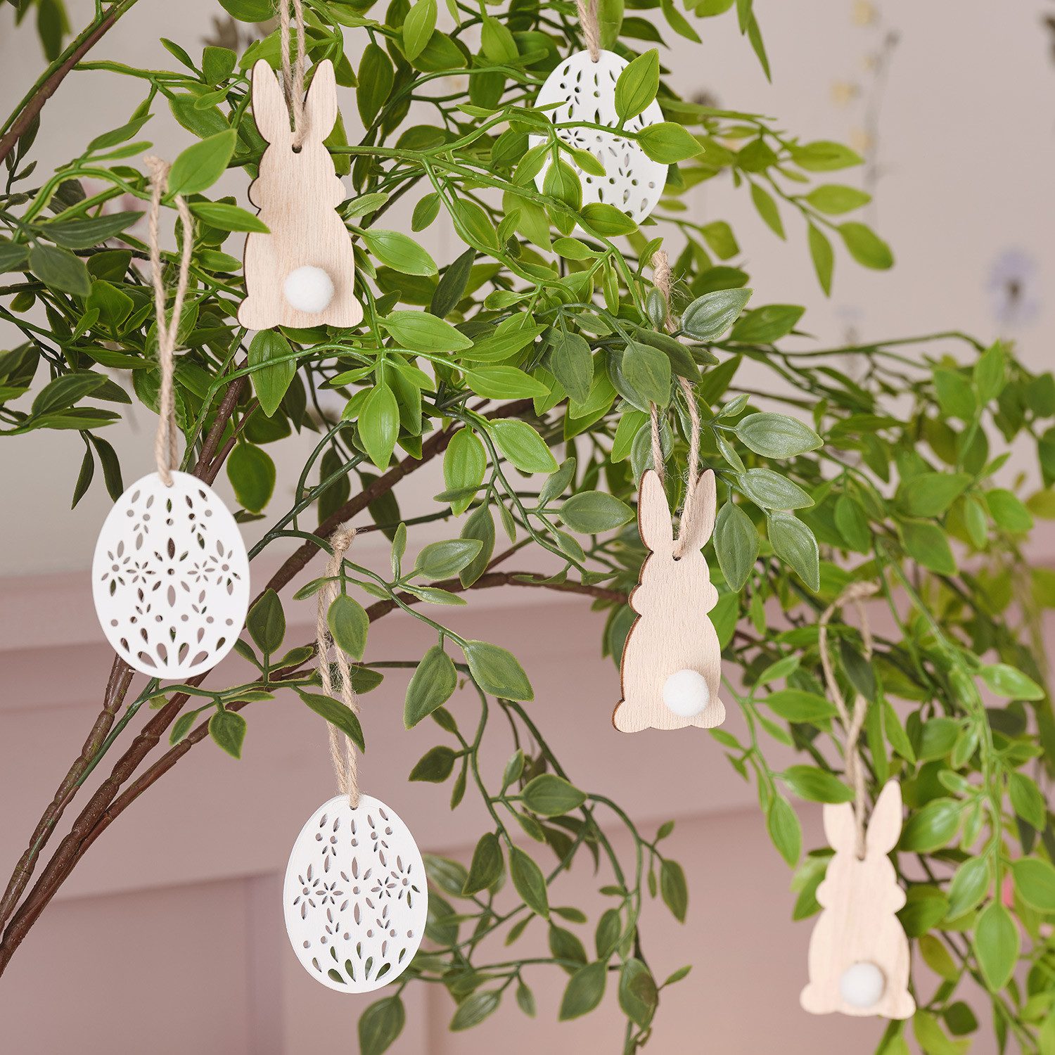 Lights4fun LED Dekolicht 6er Set Holz Deko zum Aufhängen Hasen und Eier