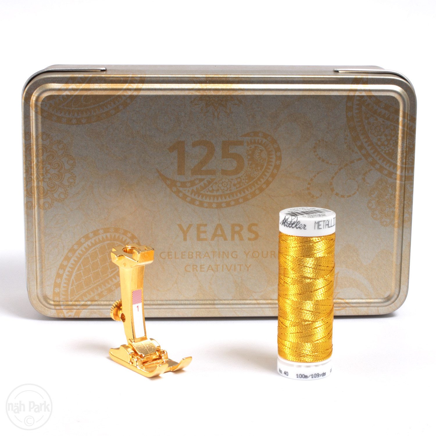 Bernina Nähmaschine Jubiläums-Box mit vergoldetem Nähfuß Nr. 1