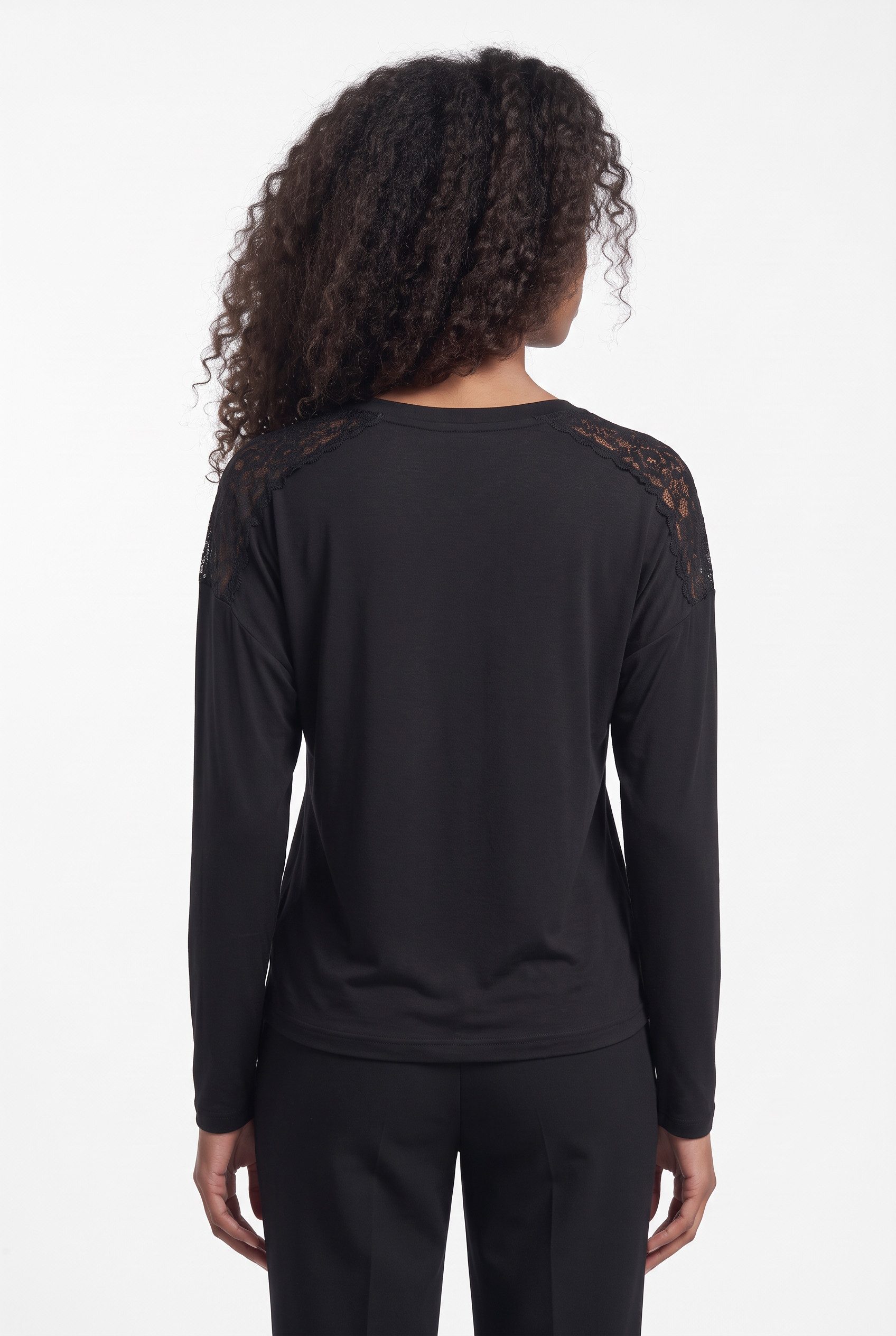 ONLY T-Shirt ONLLUNI L/S TOP WITH LACE DETAILS CS JRS Viskosemischung, regular fit – Bild 3 von 5