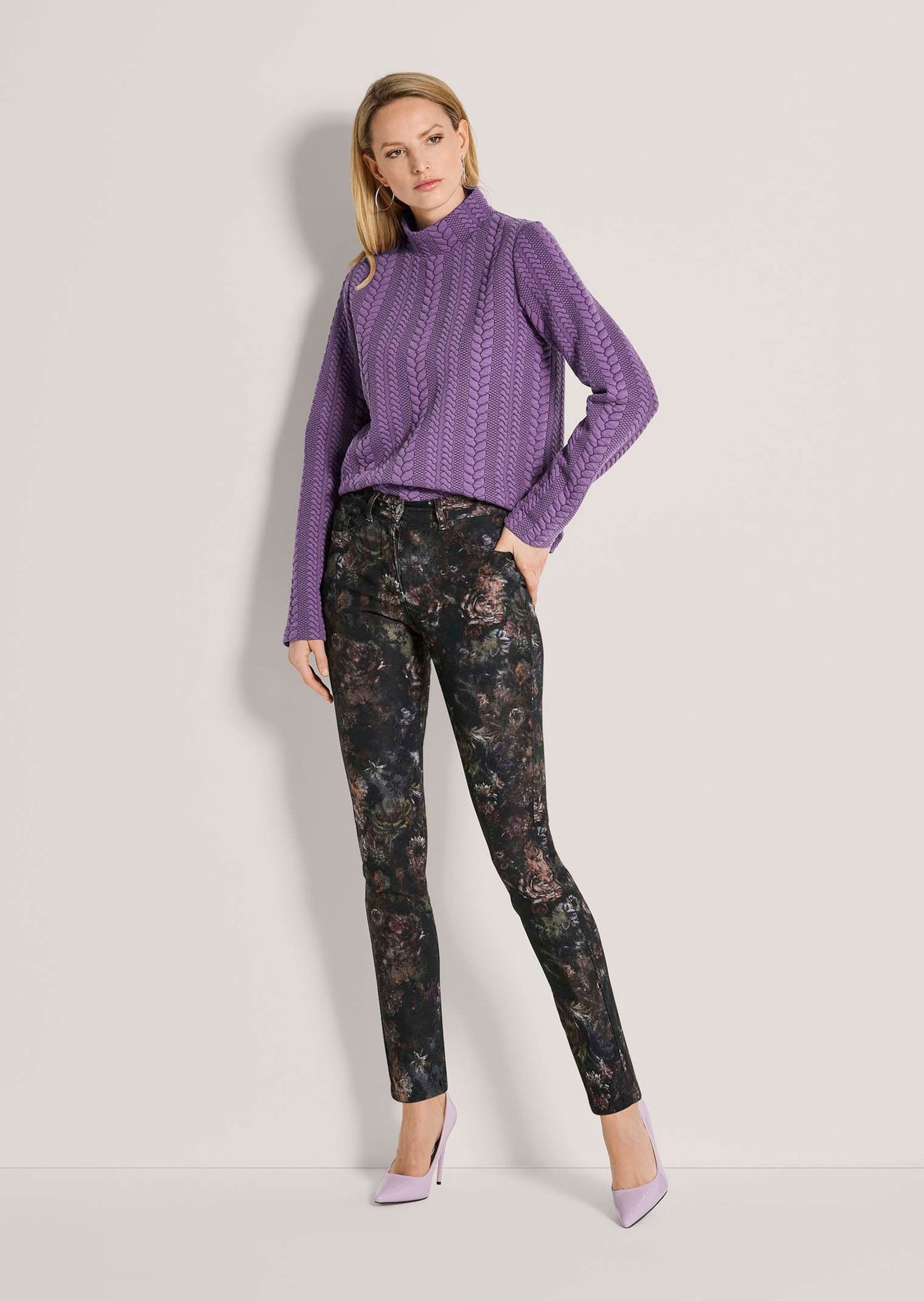 MADELEINE Stoffhose 5-Pocket-Hose mit Blumen-Print Formbund mit Gürtelschlaufen, M-Logoknopf & M-Nieten