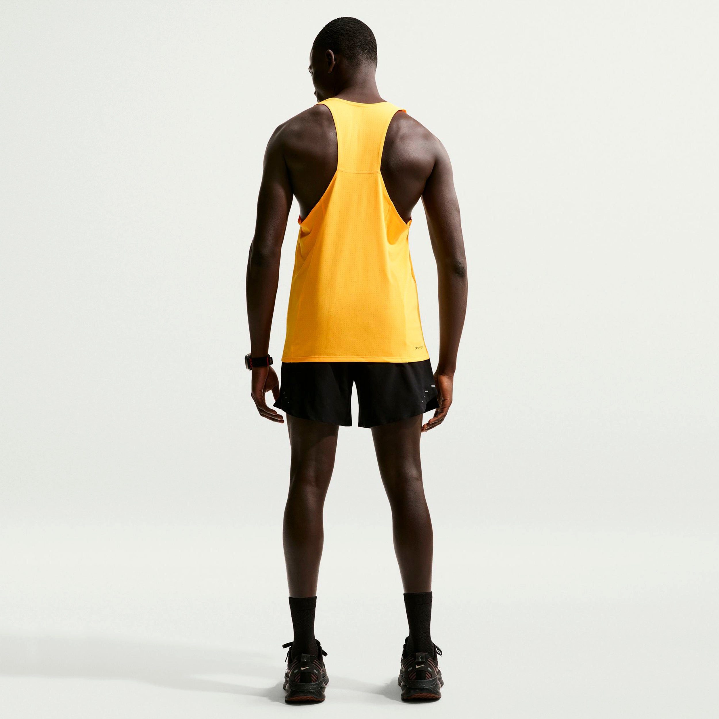 Nike Laufshorts STRIDE 2IN1 7IN