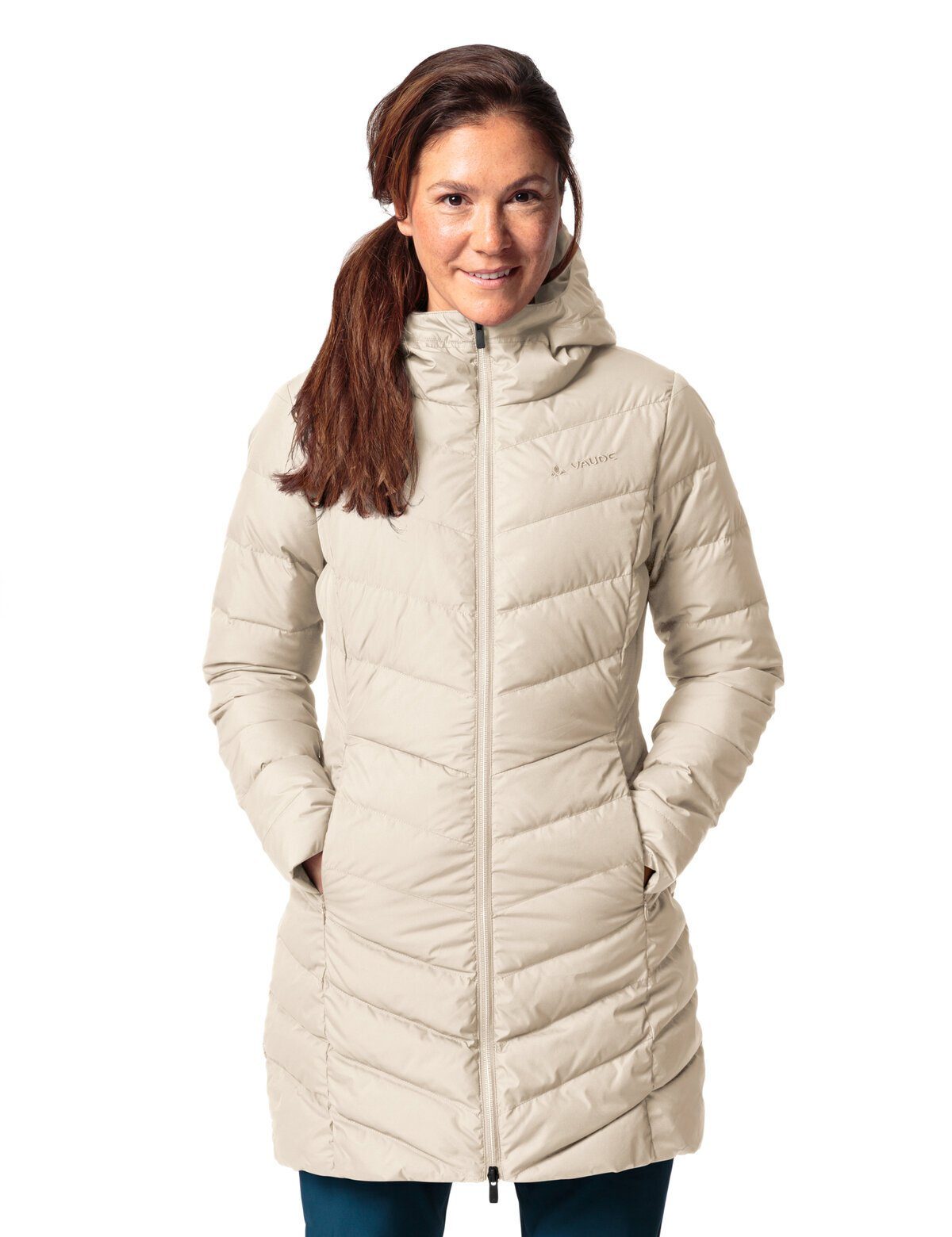 Coat Outdoorjacke Annecy Women's ecru kompensiert (1-St) Klimaneutral Down VAUDE