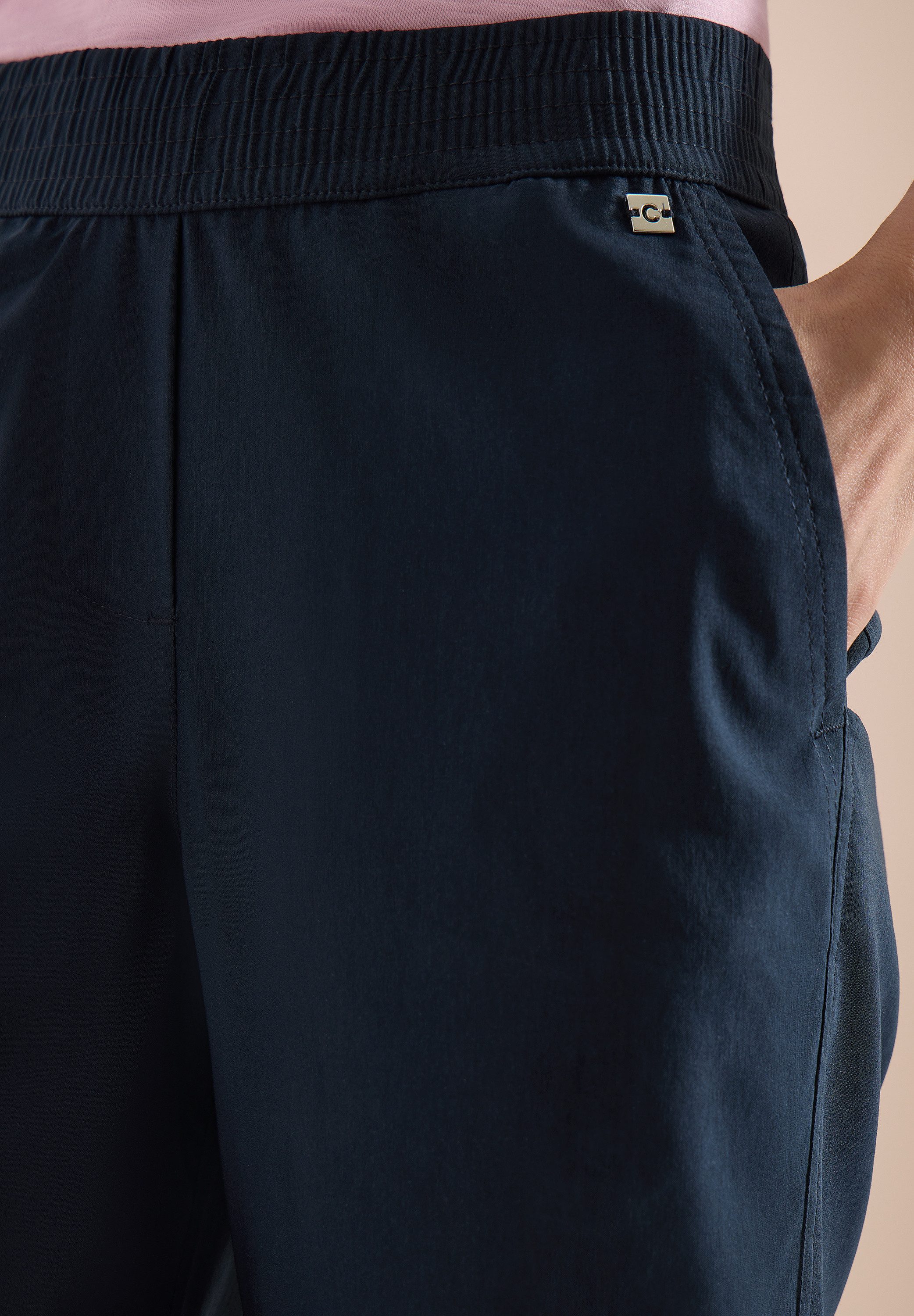CECIL Stoffhose Style Neele im Loose Fit und mit Stretch