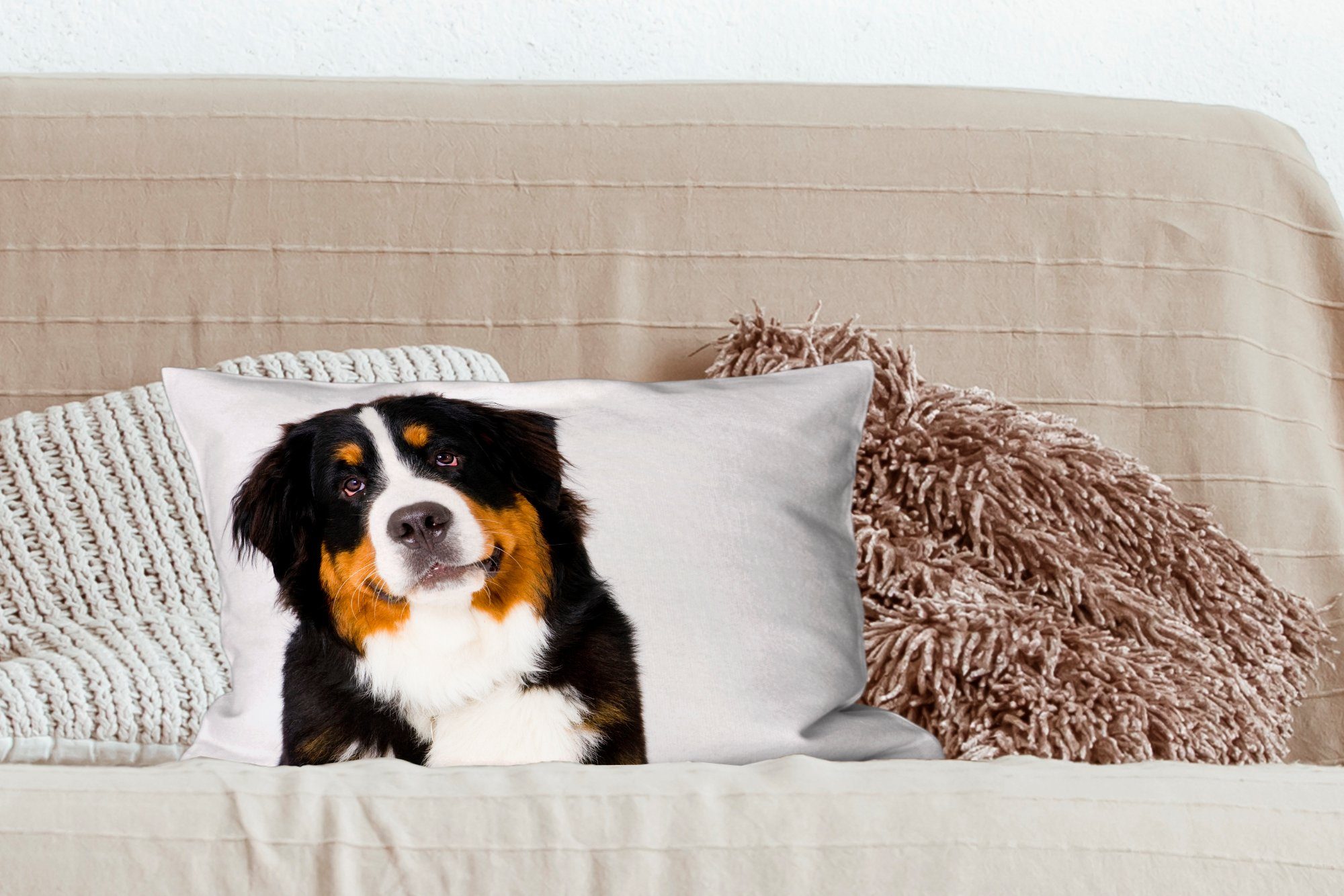 MuchoWow Dekokissen Porträtfoto eines Dekokissen Sennenhundes, Wohzimmer Zierkissen, mit Schlafzimmer Füllung, Berner Dekoration