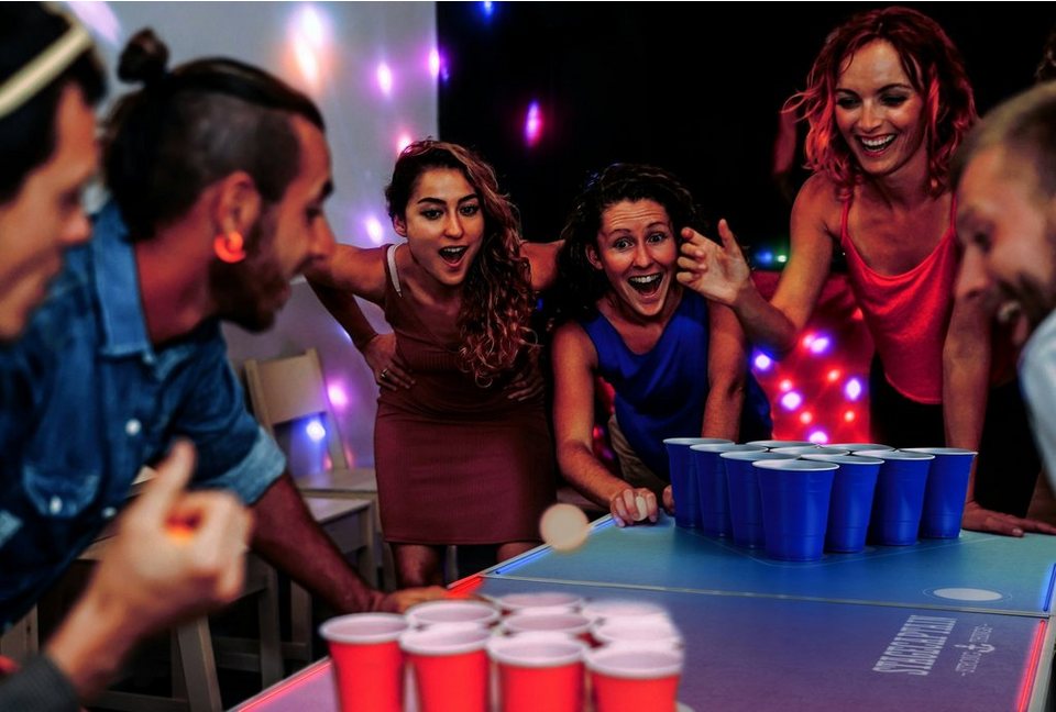 Stagecaptain Spieltisch Beer Pong Tisch “Club” - Bierpongtisch - Klapptisch  aus Alu, (Inkl. 90 Becher und 6 Bälle, 3-tlg), mit Eisfach unter der  Spielfläche