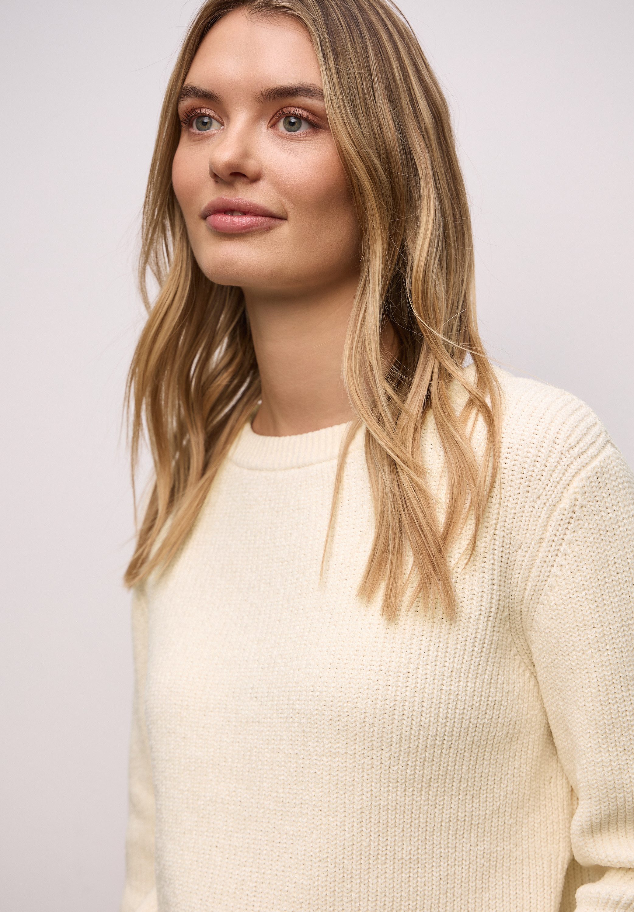 STREET ONE Strickpullover Chenille Pullover mit U-Boot-Auschnitt