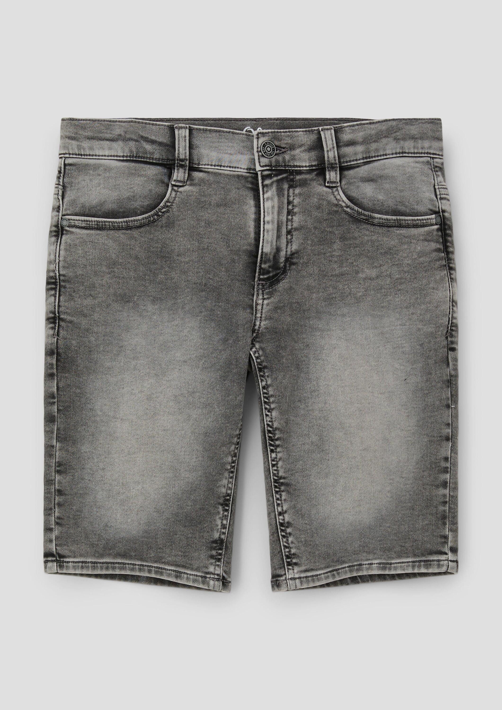 s.Oliver Jeansshorts Jeans-Hose SEATTLE Jeans-Bermuda Seattle / Regular Fit / Mid Rise / Slim Leg