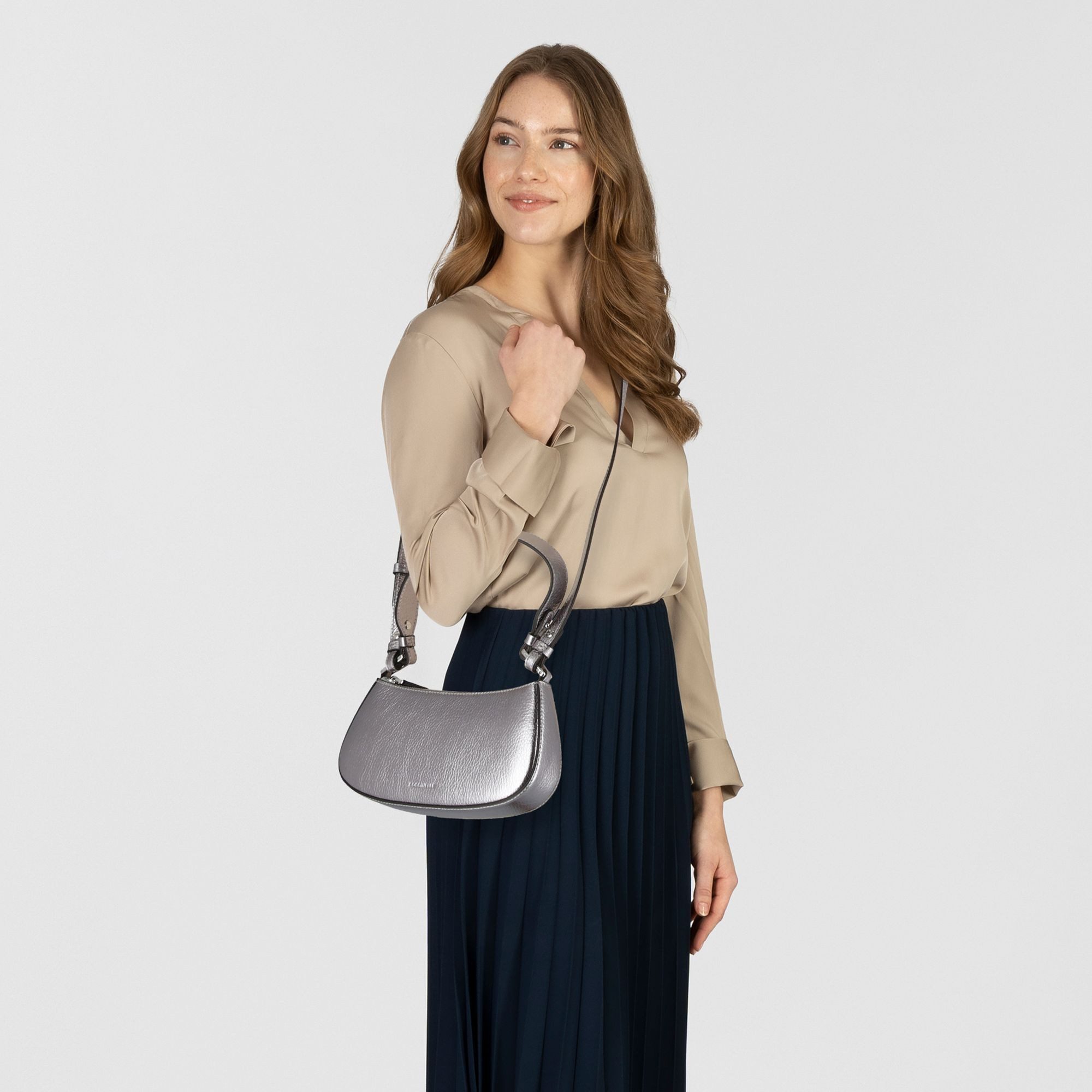 COCCINELLE Schultertasche Merveille, Leder günstig online kaufen