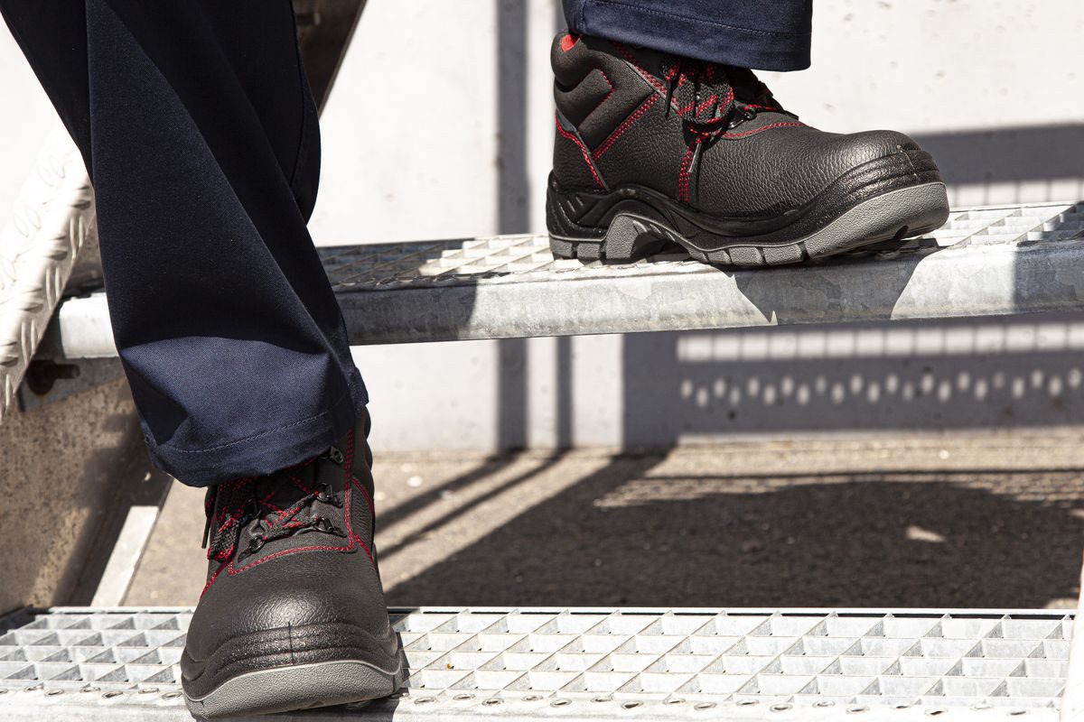 Qualitex Workwear S3-Arbeitsschuh aus echtem Leder Sicherheitsschuh Schnürstiefel -Fusschutz rutschfest mit Stahlkappe