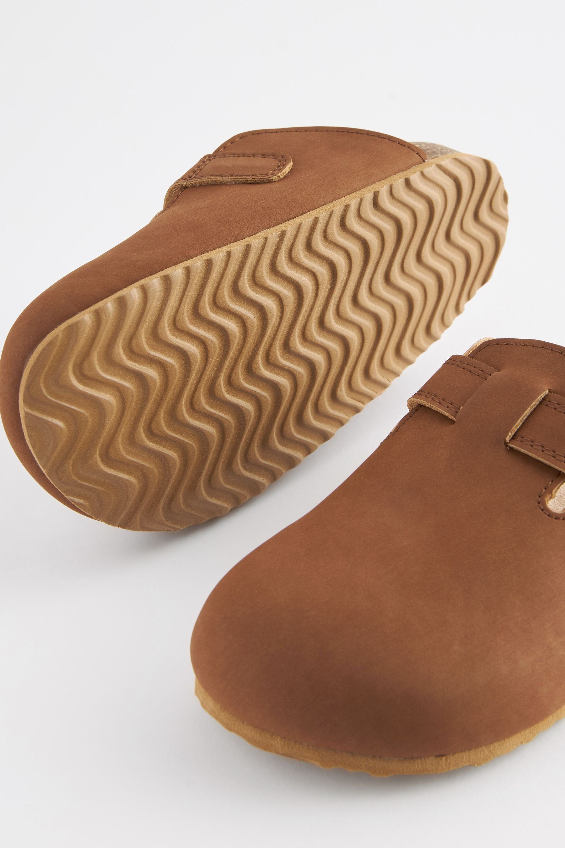 Next Clogs mit Korkfußbett Clog (1-tlg)