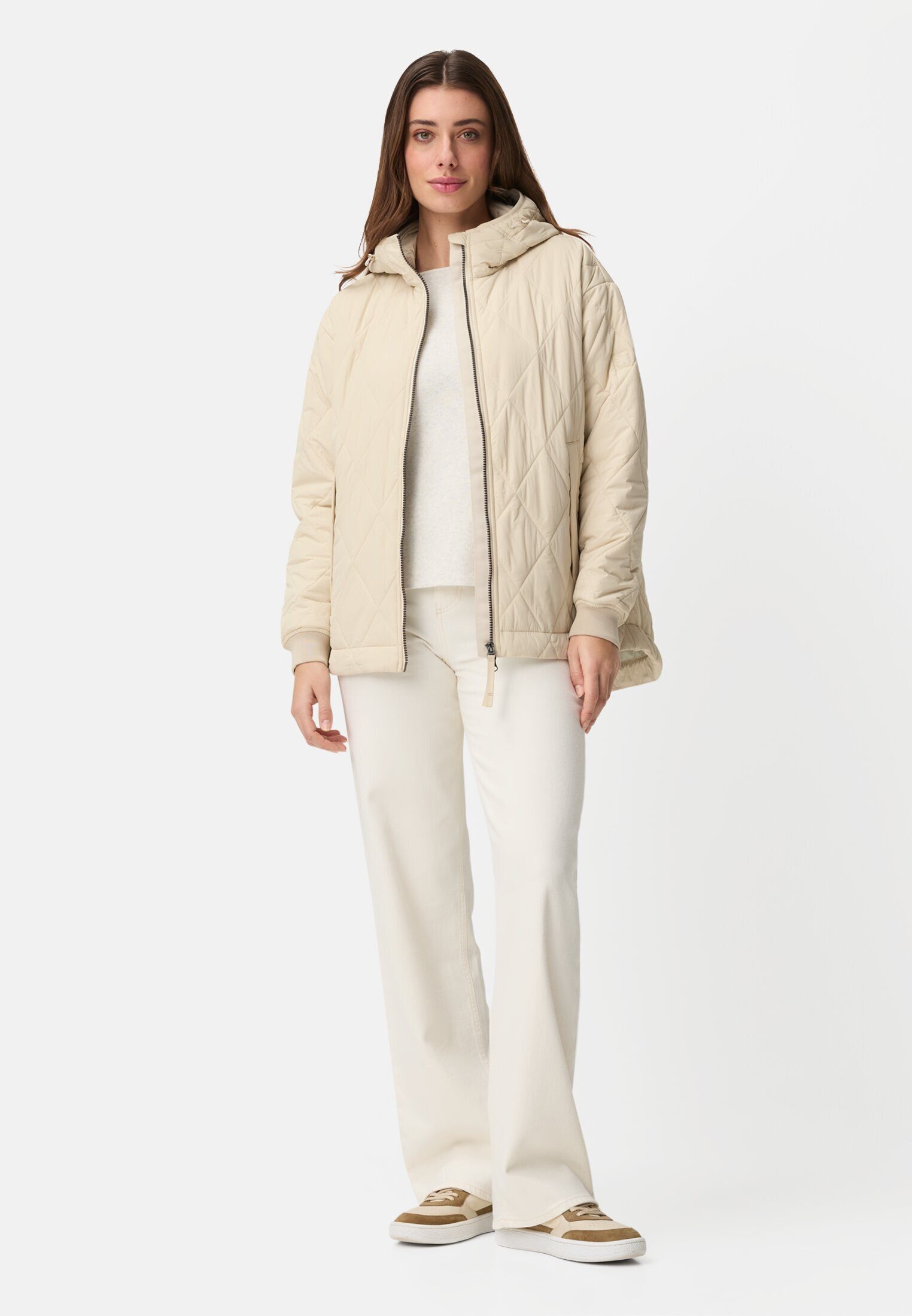 camel active Steppjacke mit Kapuze Langarm Markenlabel