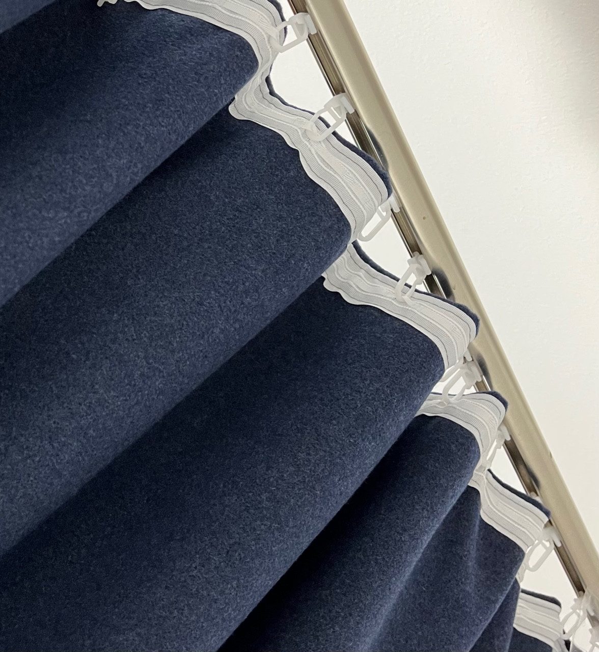 novumfix Gardine Filzvorhang Softfilz Kälteschutz blau XXL Lang Kräuselband günstig online kaufen