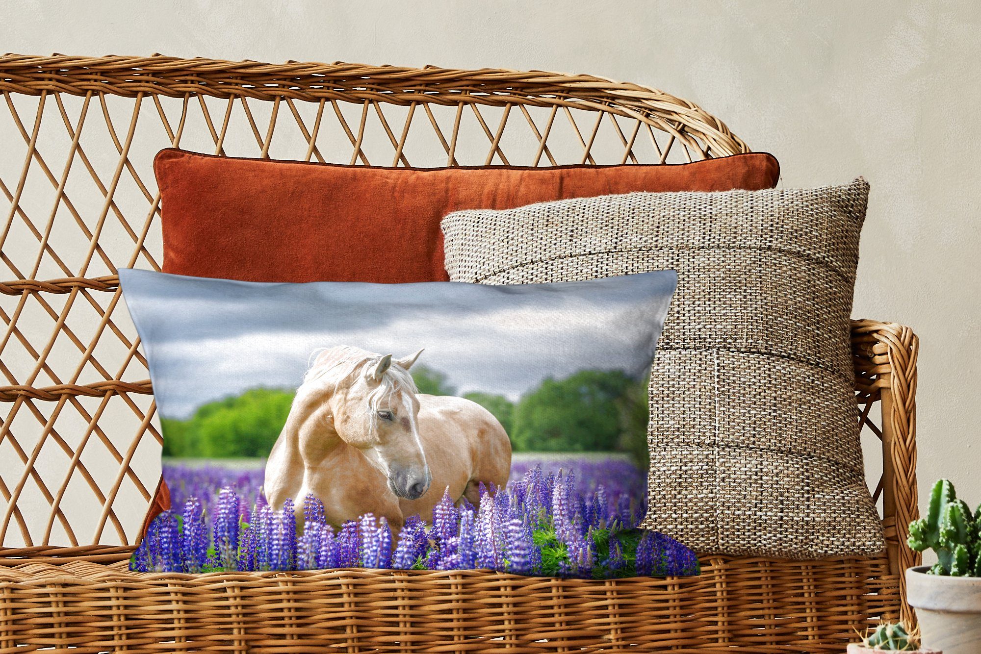 MuchoWow Füllung, - - Lila, Pferd Dekoration, Zierkissen, Dekokissen Dekokissen mit Wohzimmer Blumen Schlafzimmer