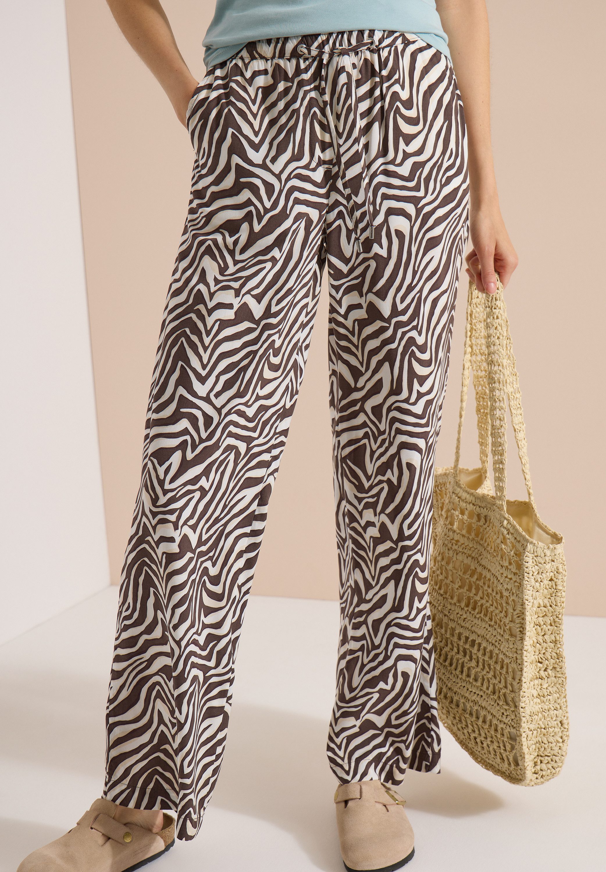 CECIL Stoffhose Sommerhose, abstrahierter Zebraprint, Elastikbund